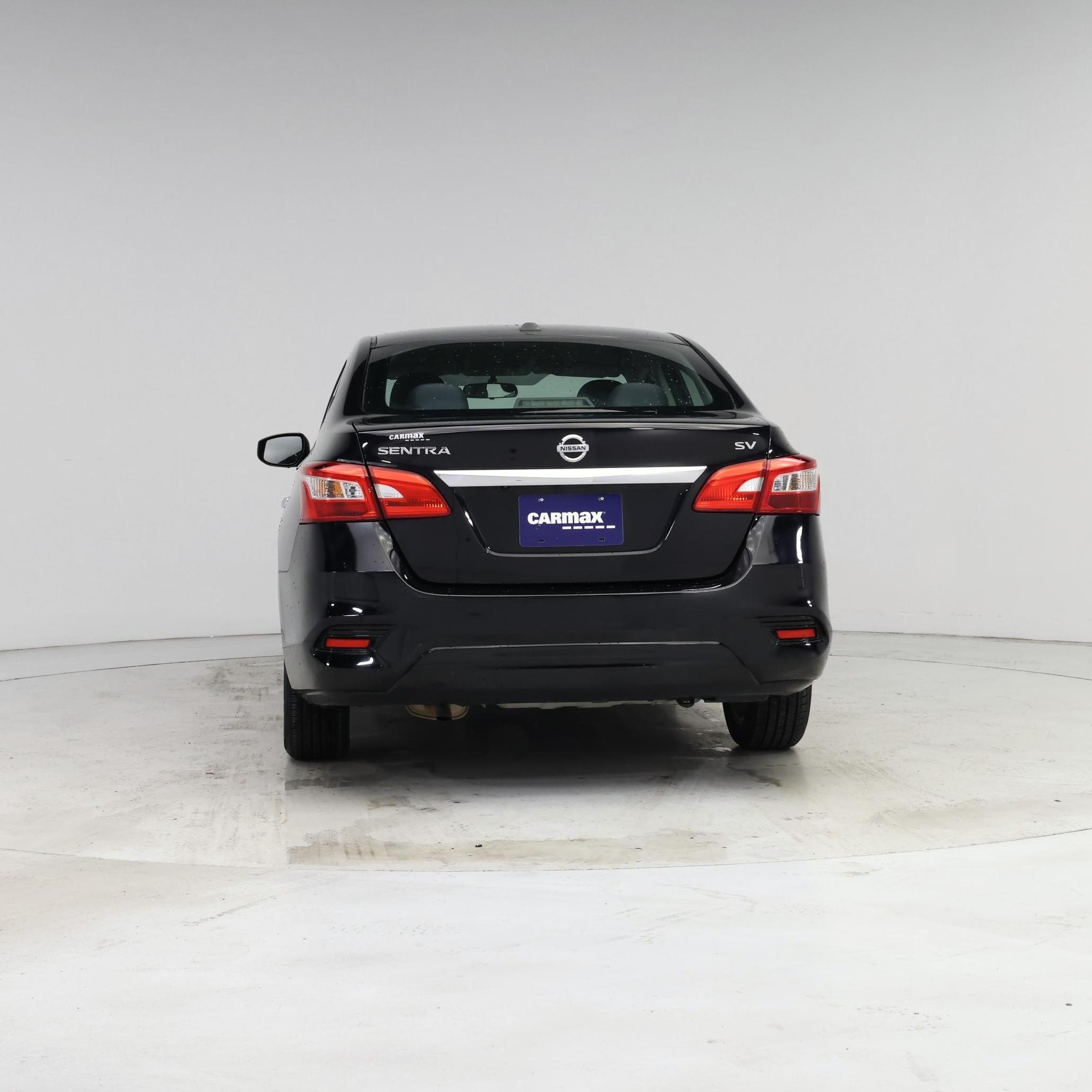 Thumbnail: 2018 Nissan Sentra - 6