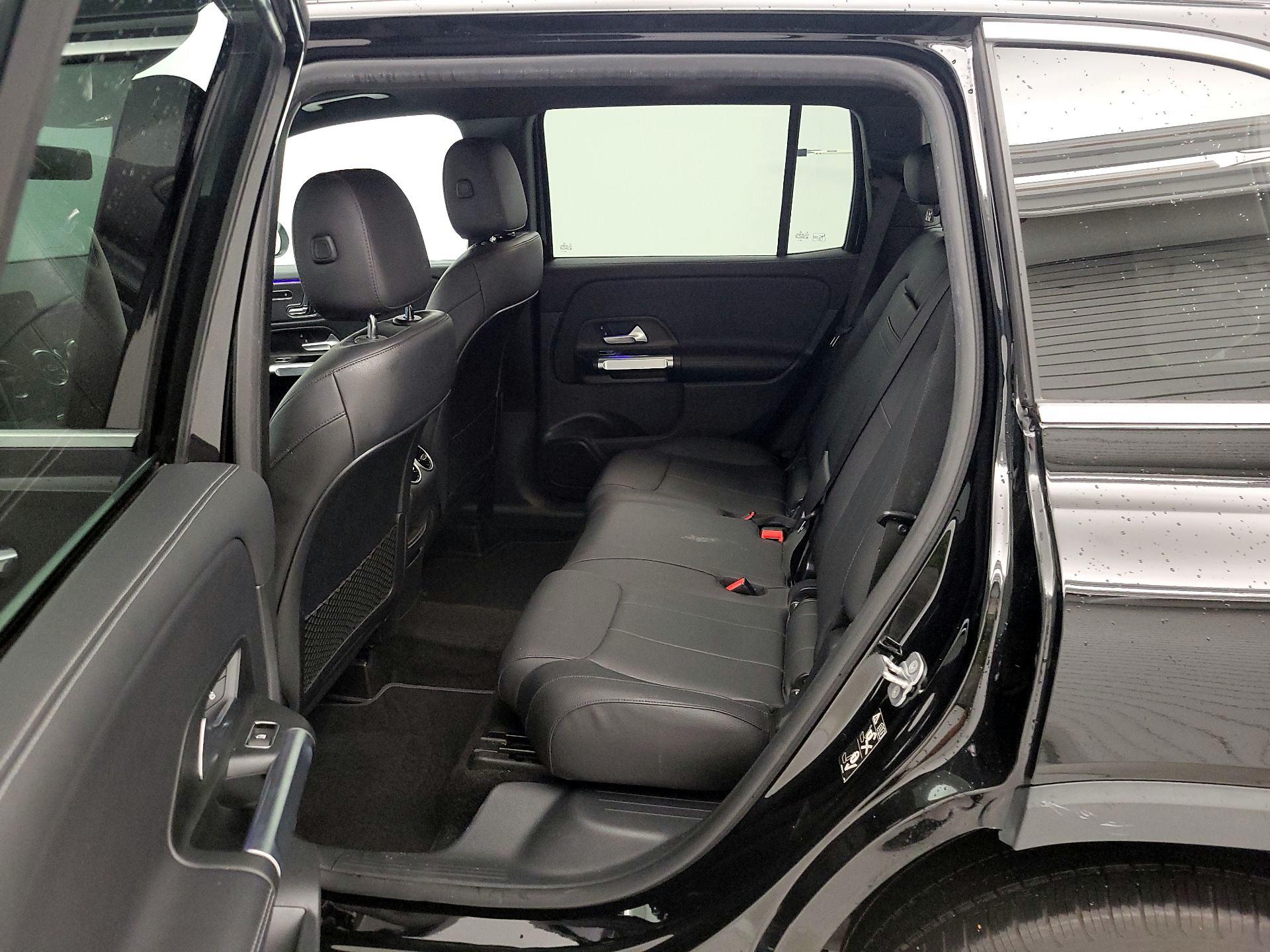 Thumbnail: 2023 Mercedes-Benz GLB - 20