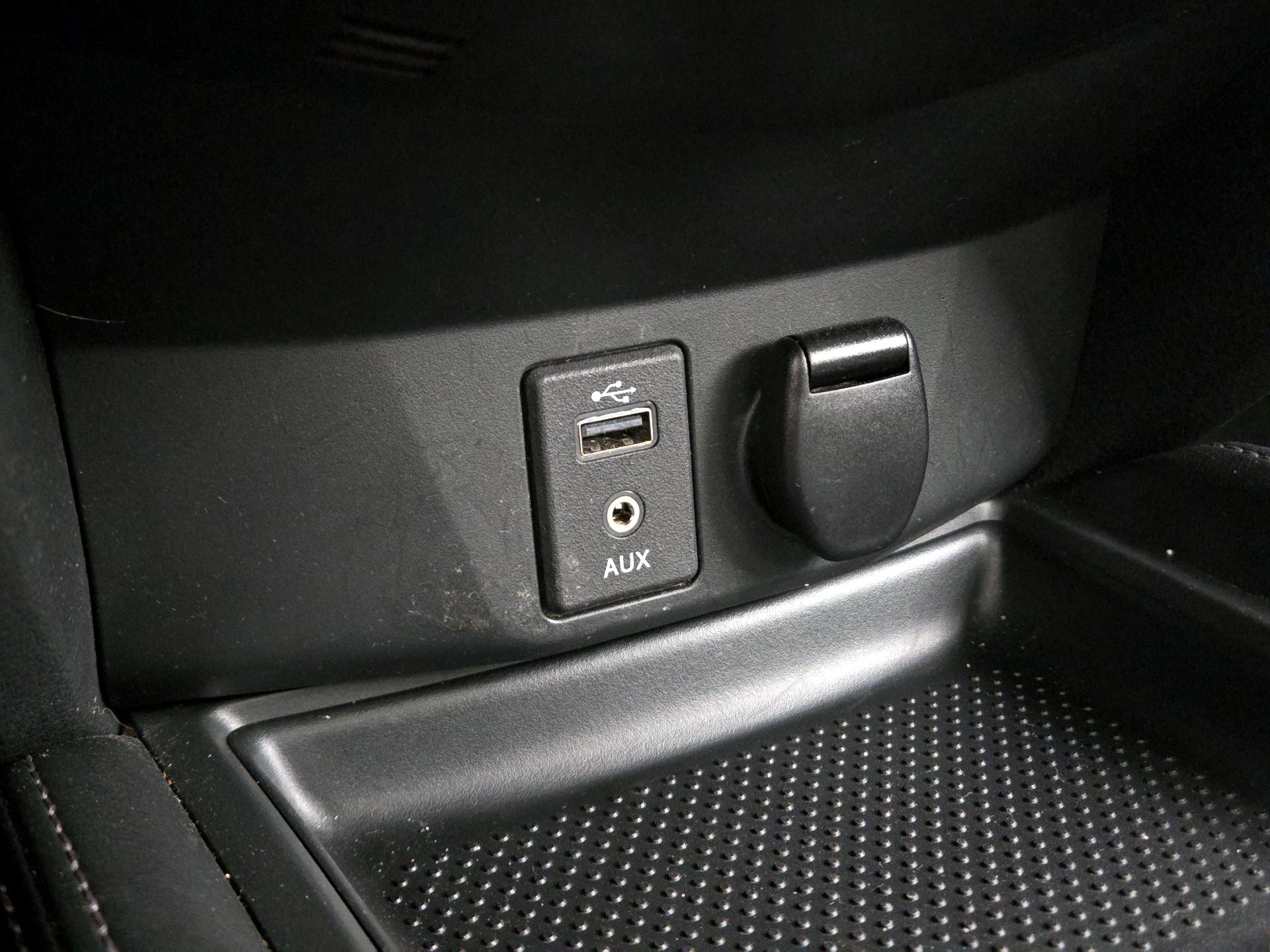 Thumbnail: 2017 Nissan Rogue - 19