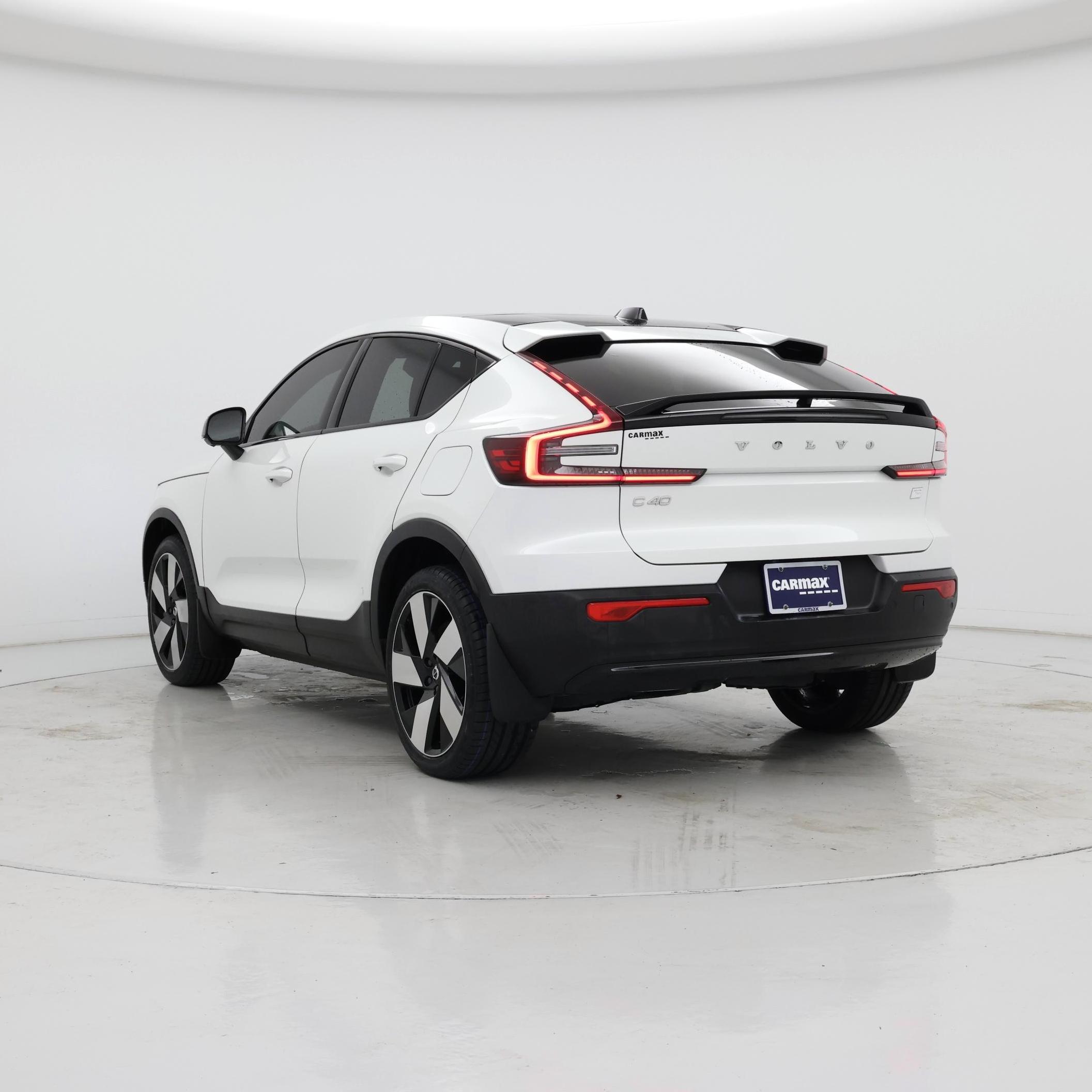 Thumbnail: 2023 Volvo C40 - 2