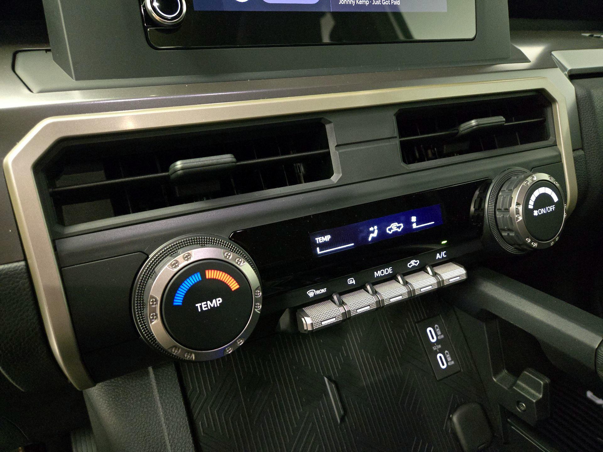 Thumbnail: 2024 Toyota Tacoma - 16