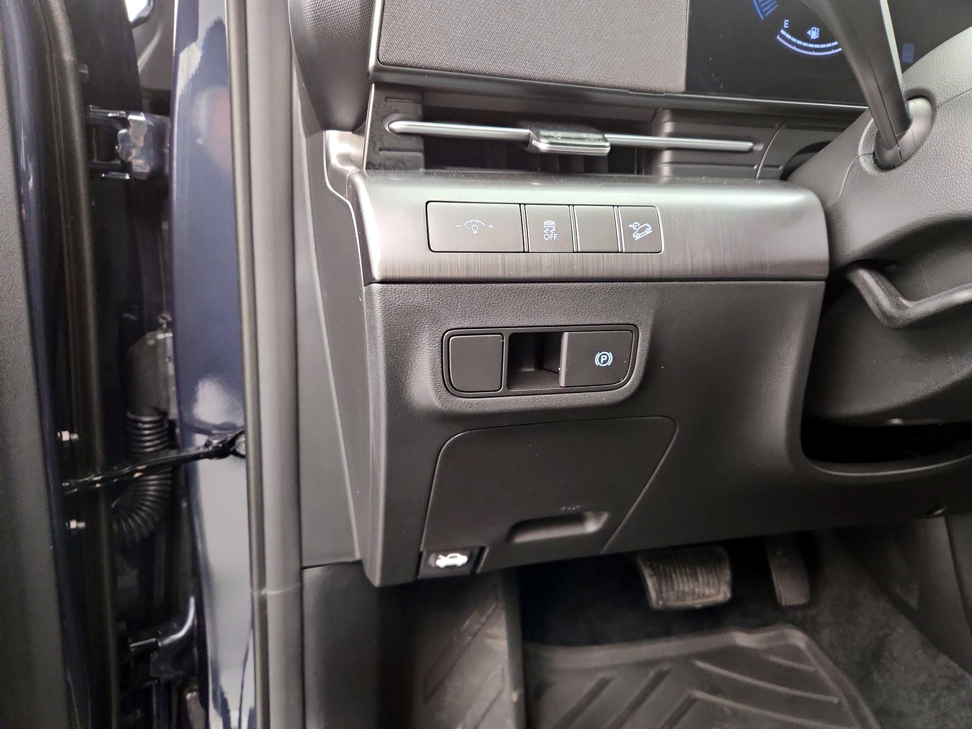 Thumbnail: 2025 Hyundai Kona - 13