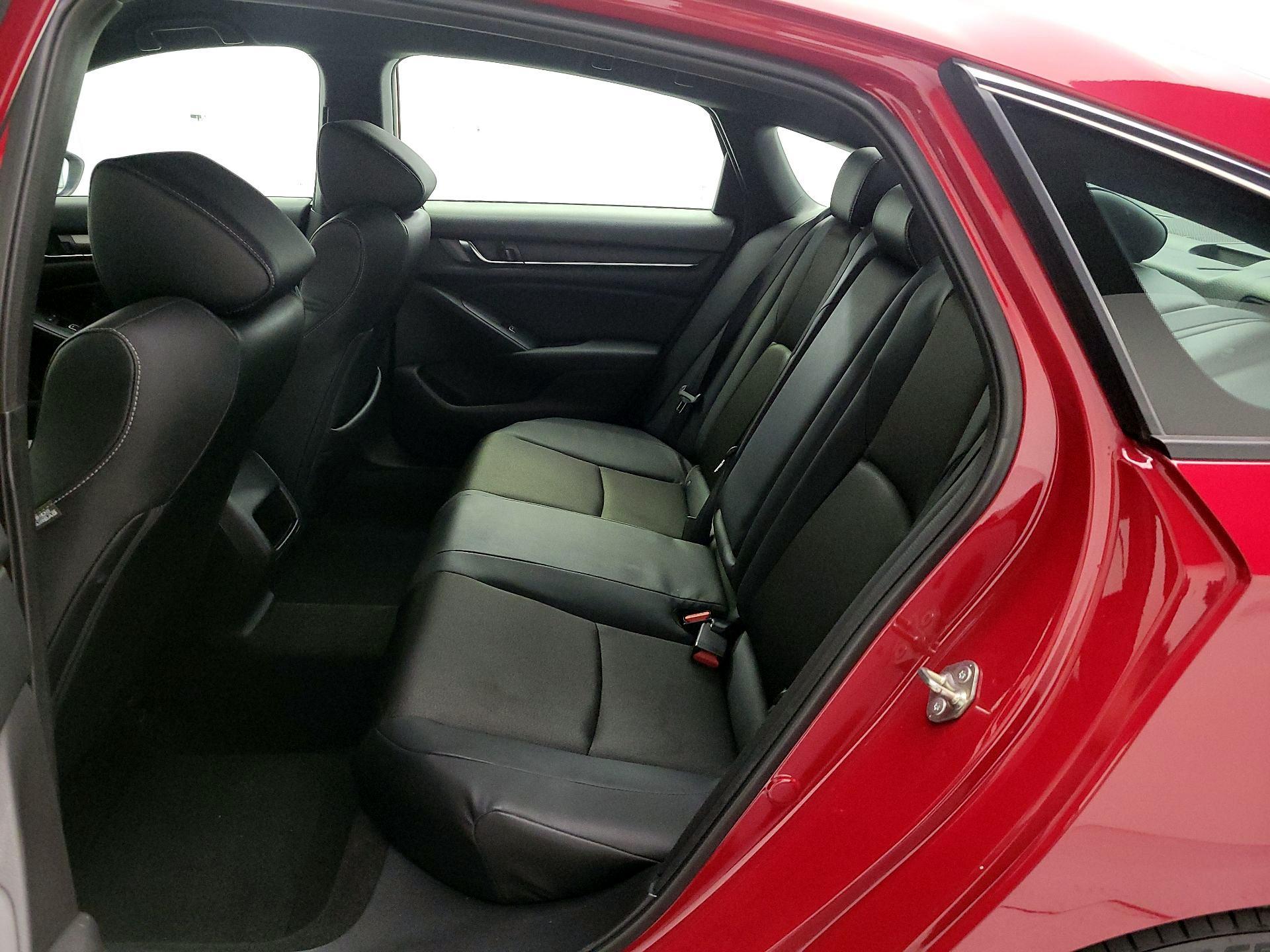 Thumbnail: 2018 Honda Accord - 19