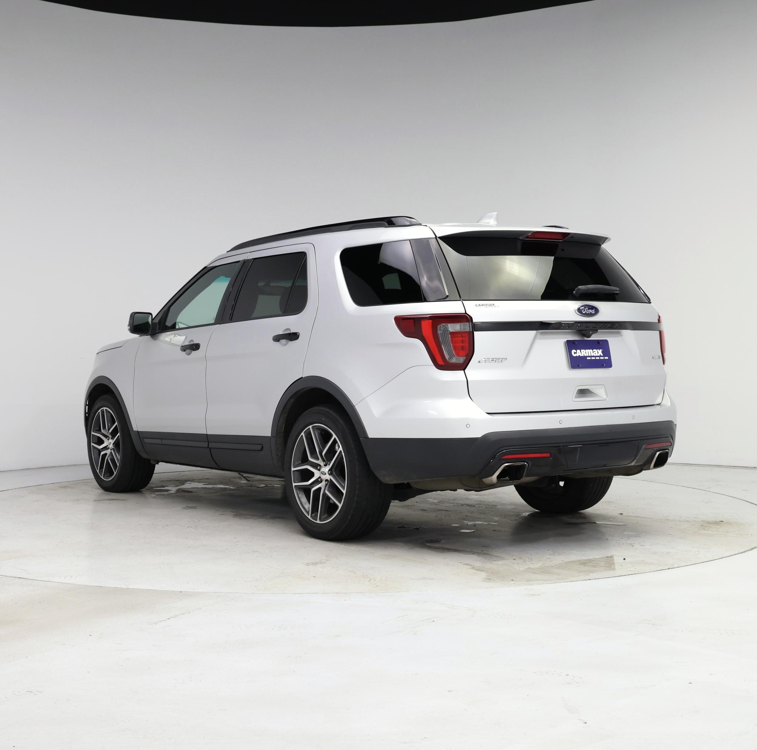 Thumbnail: 2017 Ford Explorer - 2