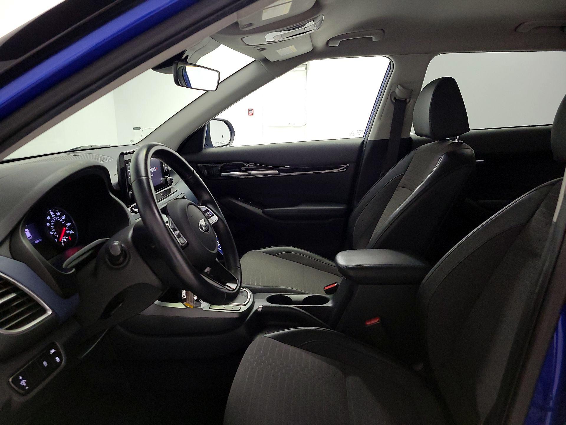 Thumbnail: 2021 Kia Seltos - 11