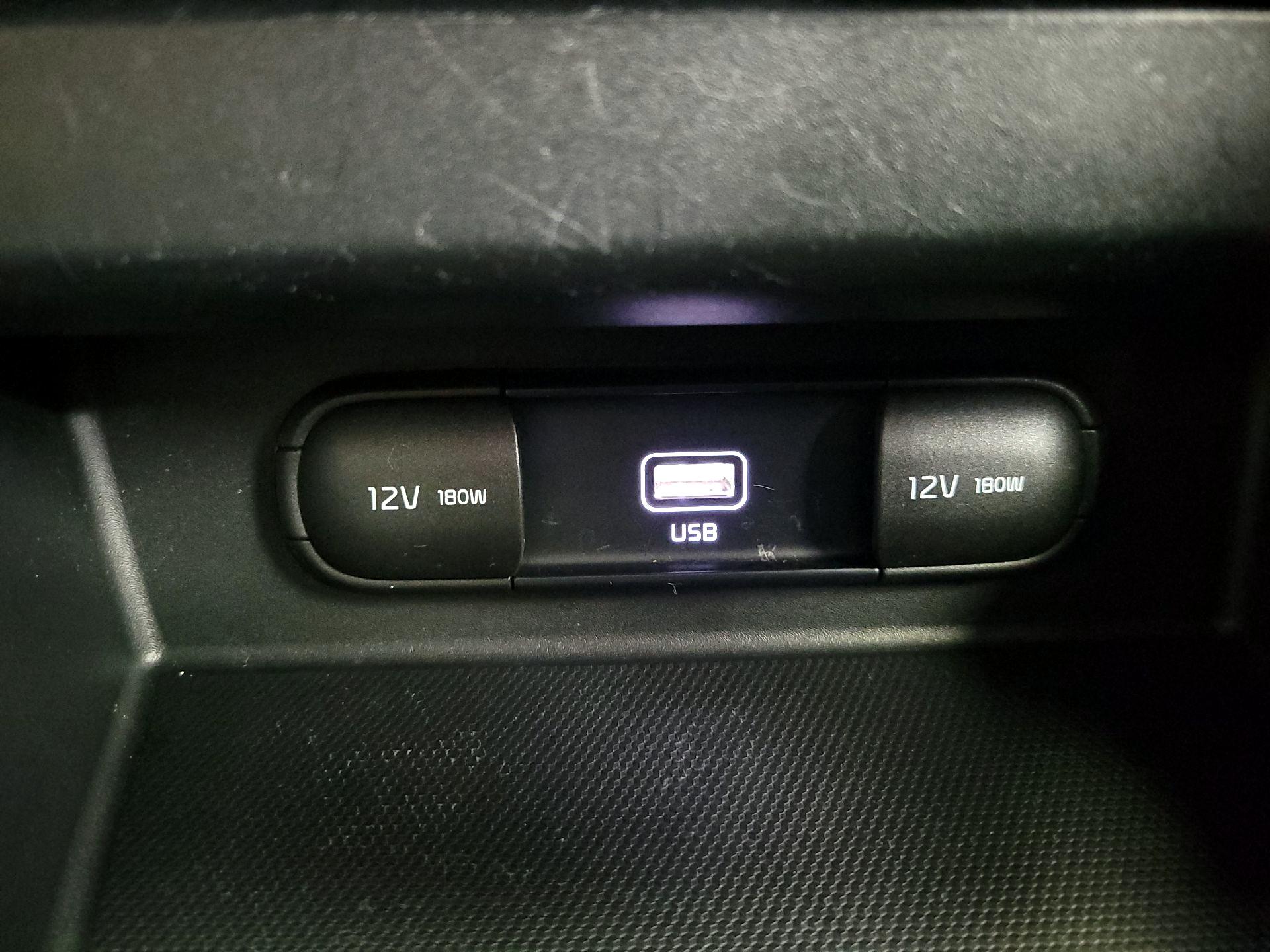 Thumbnail: 2021 Kia Seltos - 18