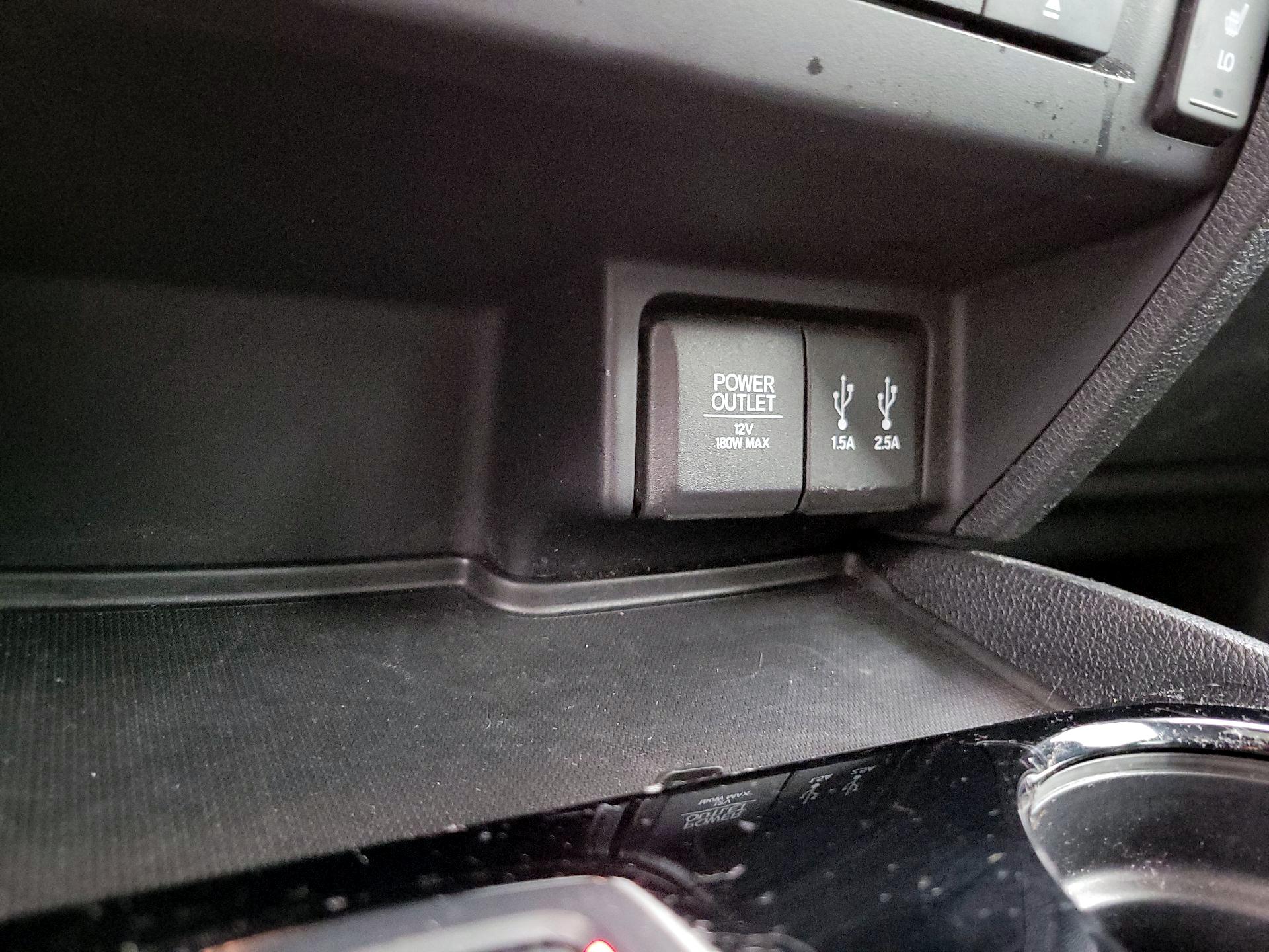 Thumbnail: 2016 Honda Pilot - 19