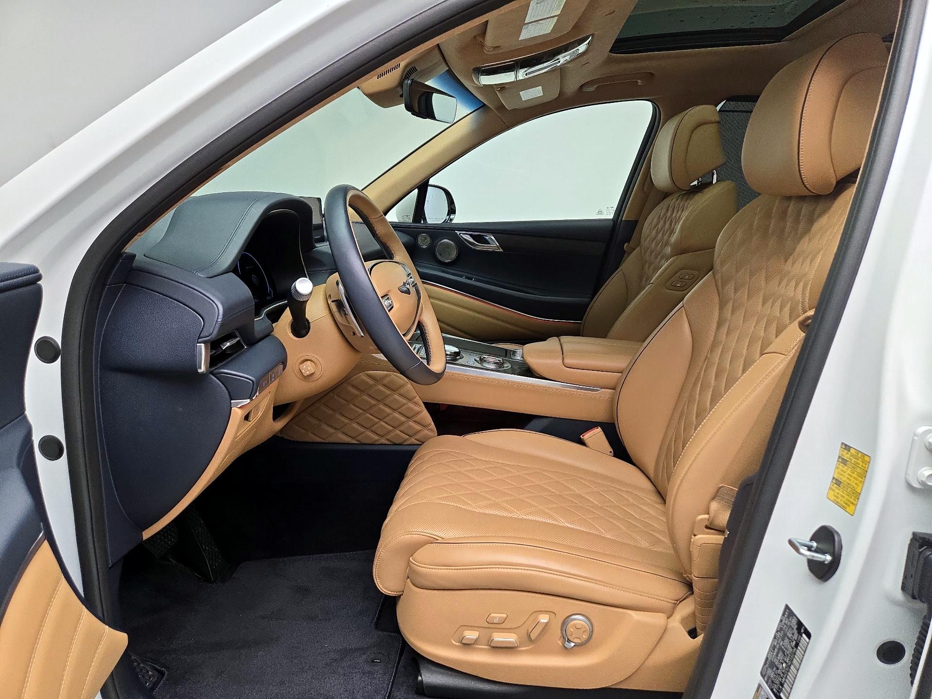 Thumbnail: 2024 Genesis GV80 - 11