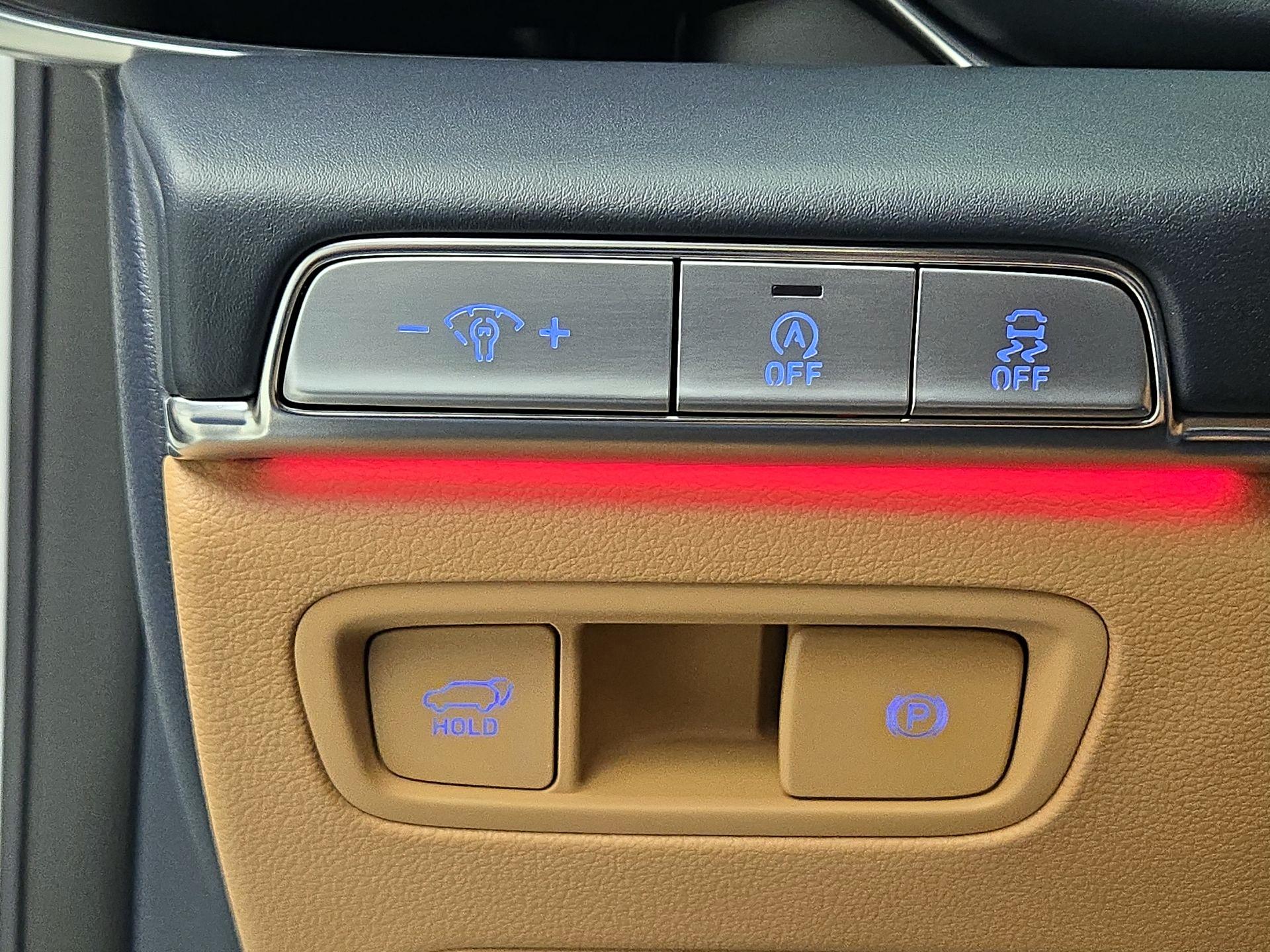 Thumbnail: 2024 Genesis GV80 - 13