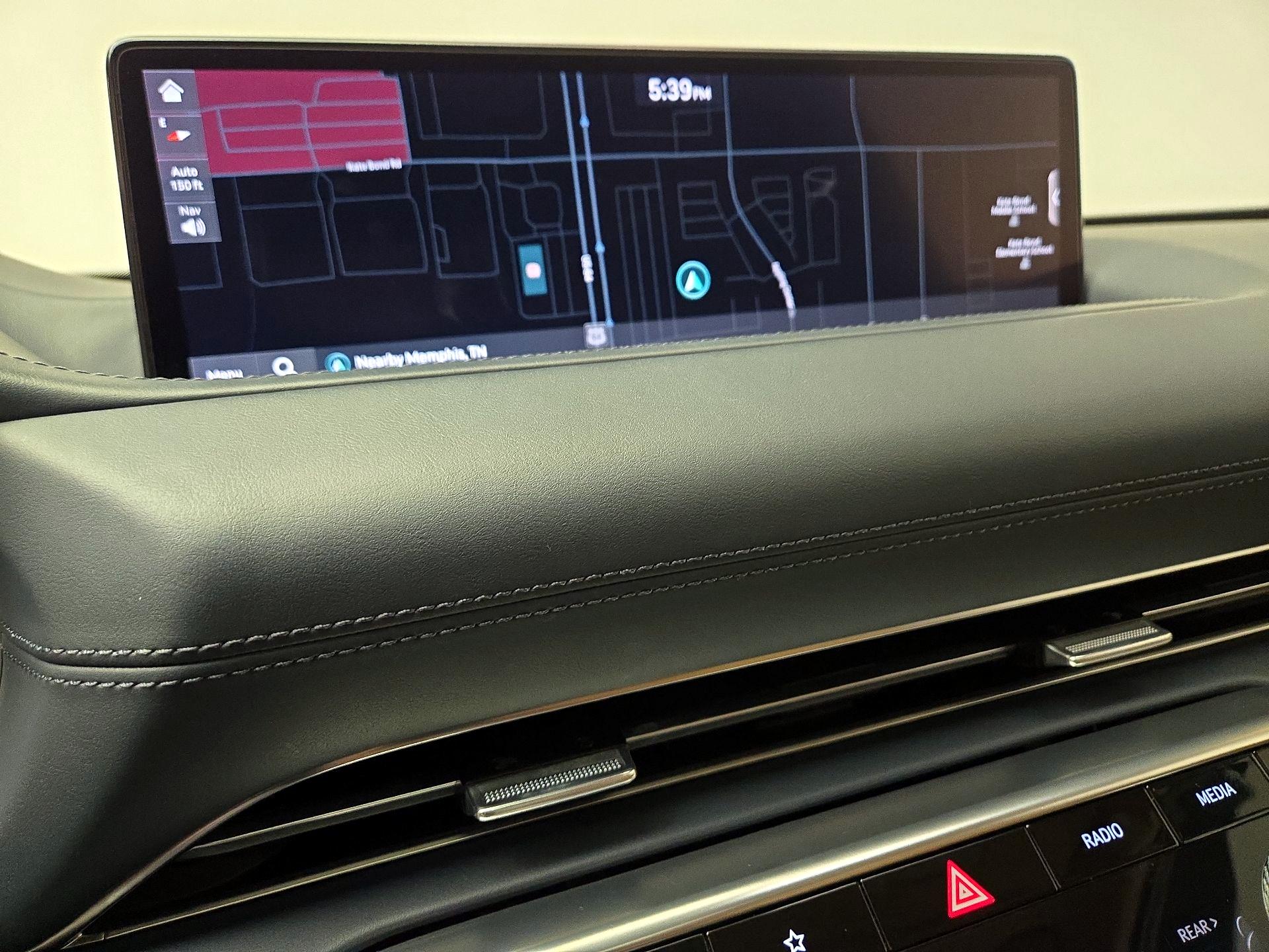 Thumbnail: 2024 Genesis GV80 - 14