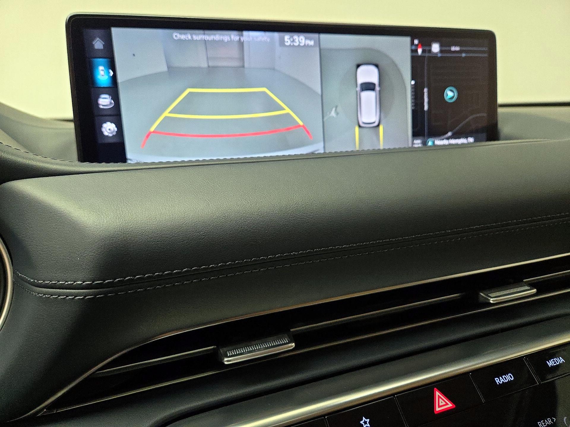 Thumbnail: 2024 Genesis GV80 - 15