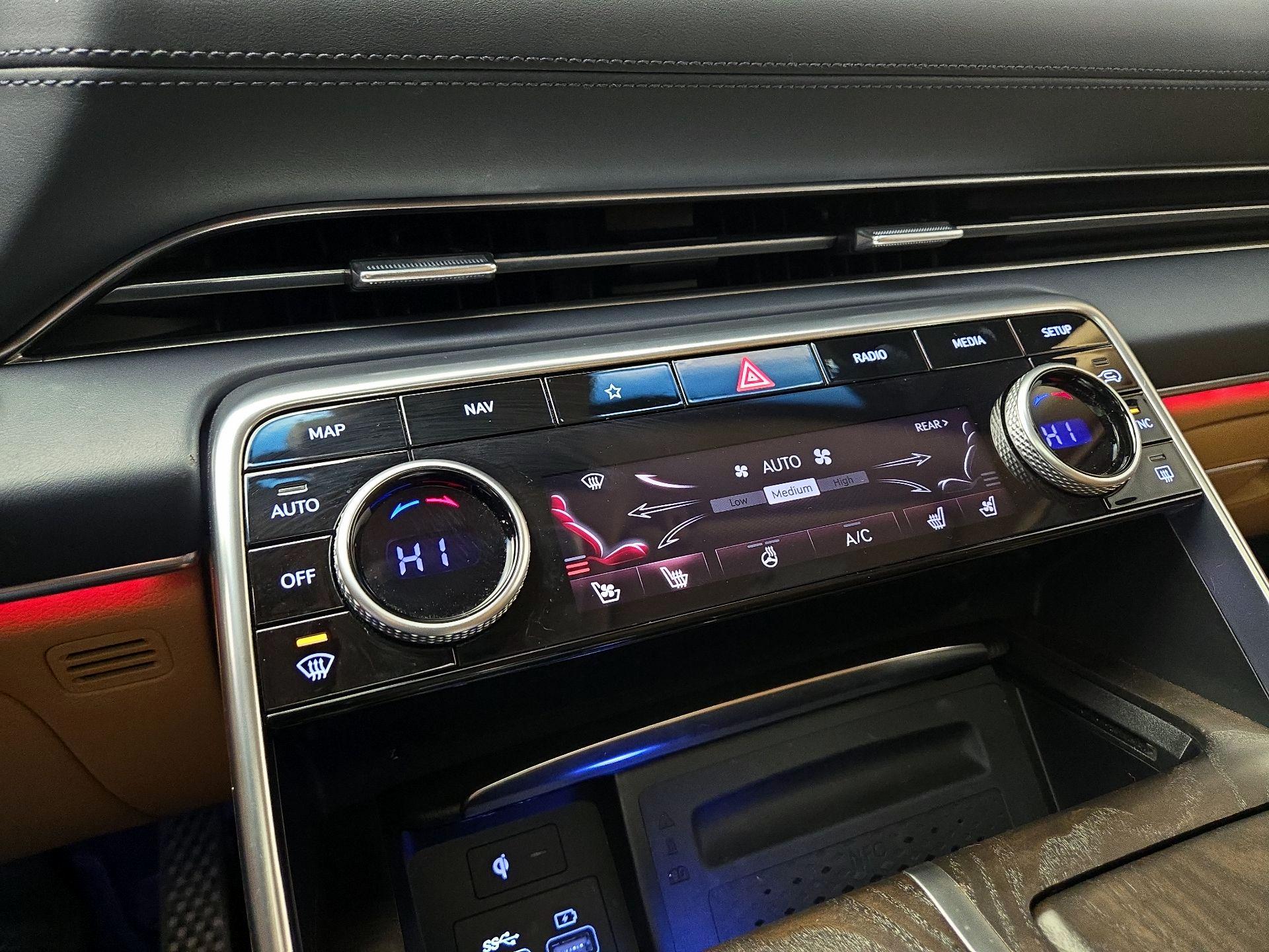 Thumbnail: 2024 Genesis GV80 - 17