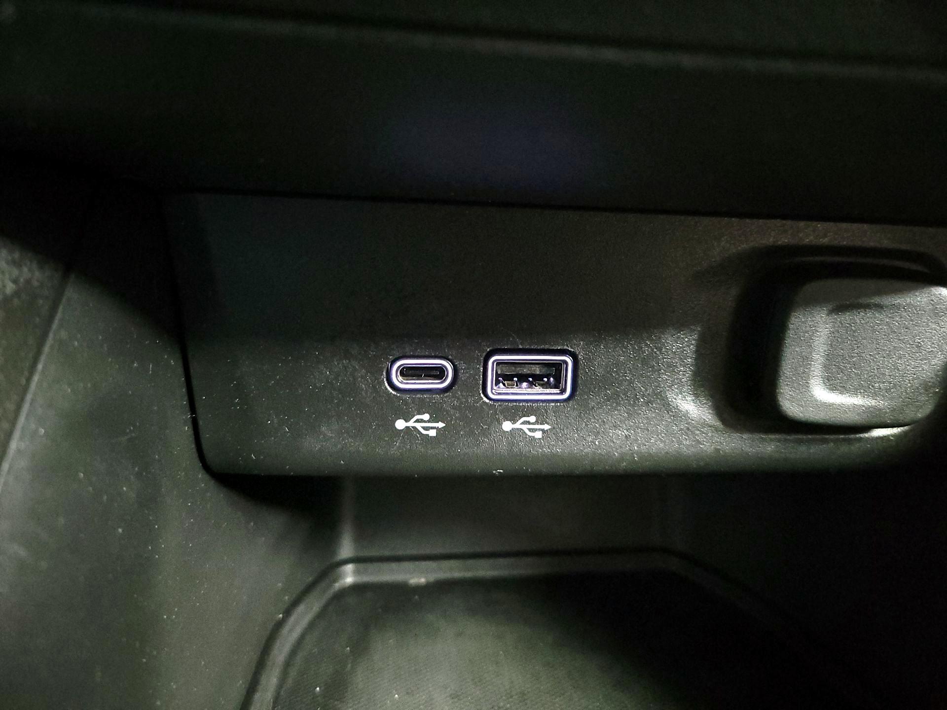 Thumbnail: 2025 Buick Envista - 18