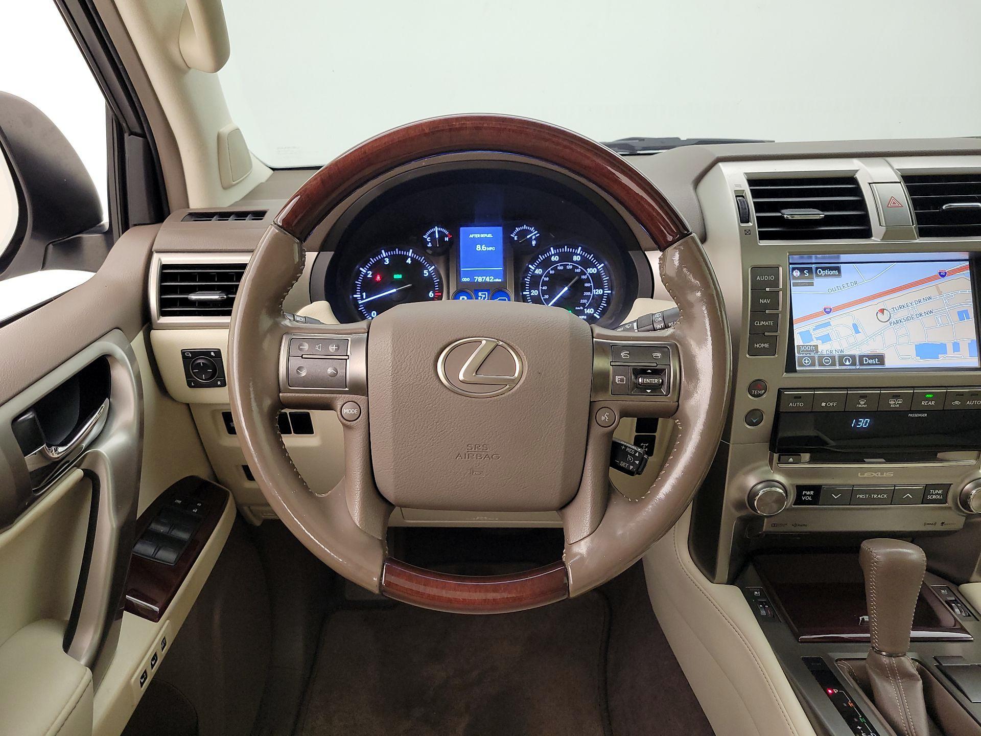 Thumbnail: 2018 Lexus GX - 10
