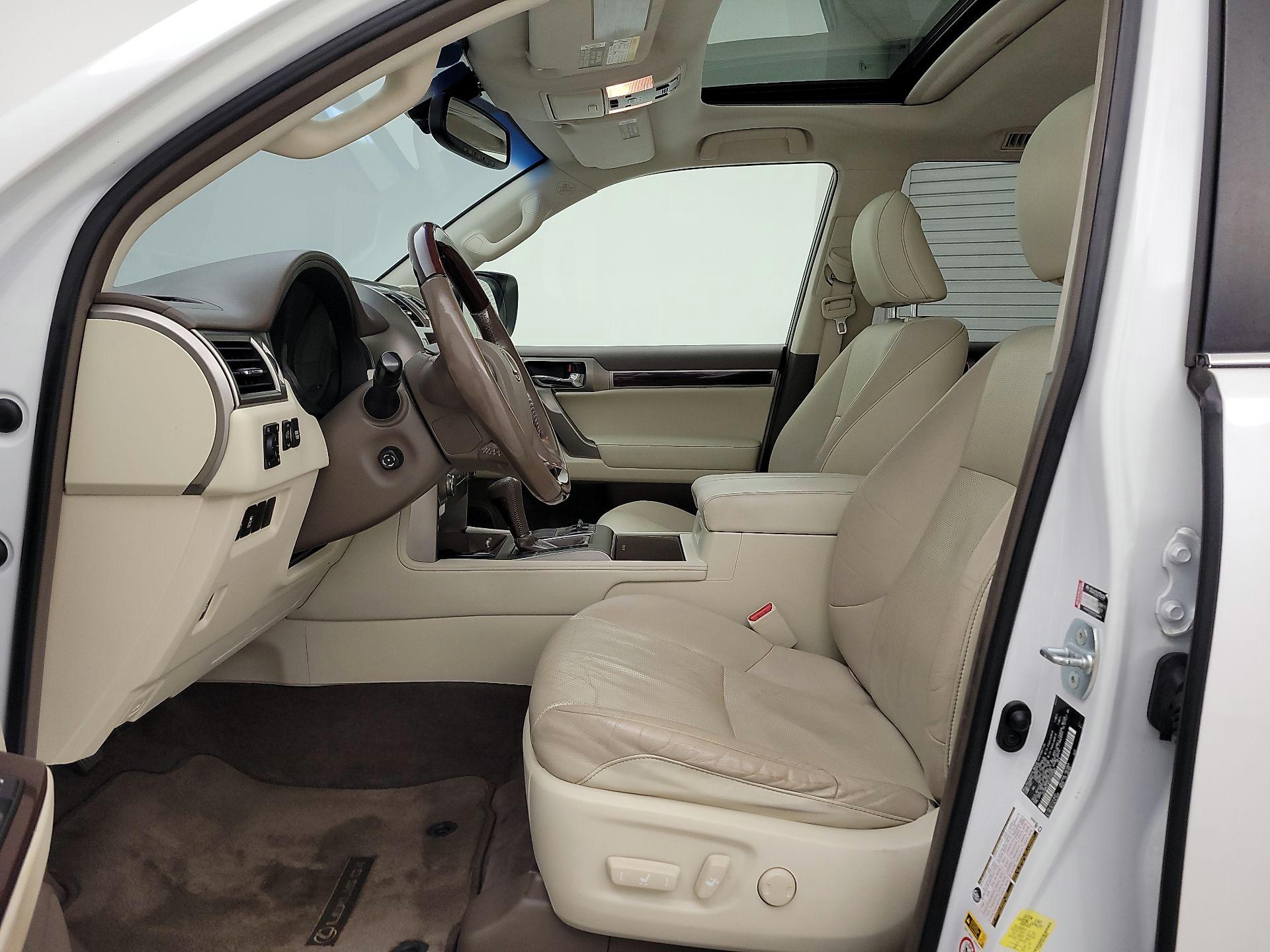 Thumbnail: 2018 Lexus GX - 11