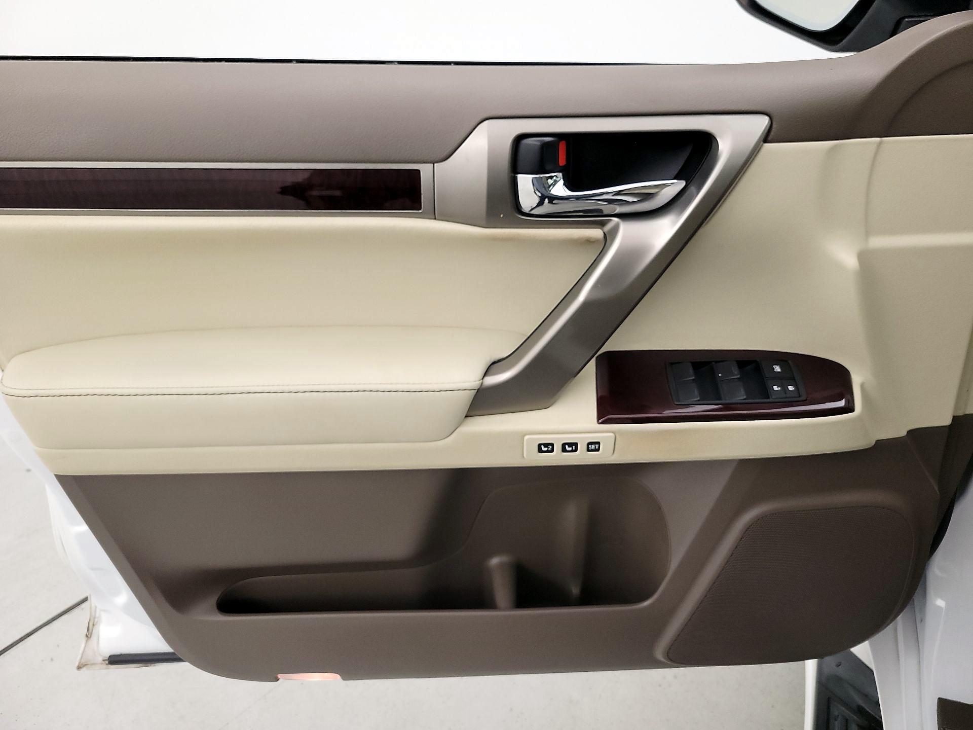 Thumbnail: 2018 Lexus GX - 12