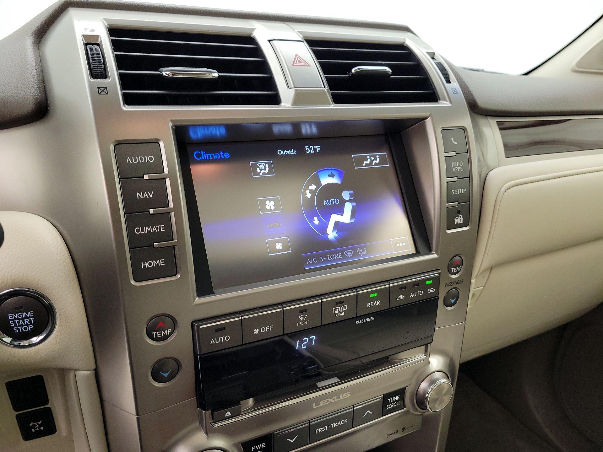 Thumbnail: 2018 Lexus GX - 17