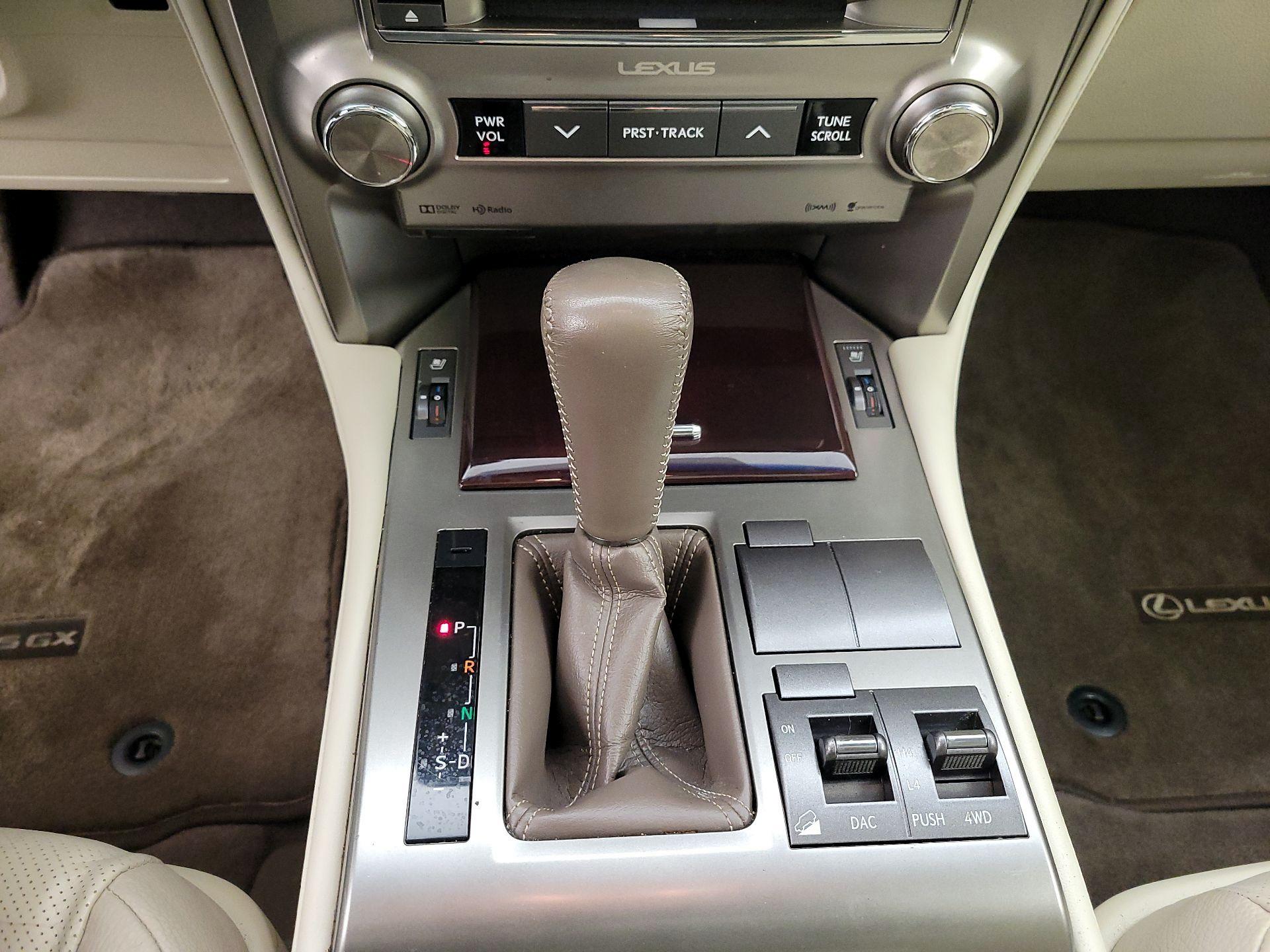 Thumbnail: 2018 Lexus GX - 18