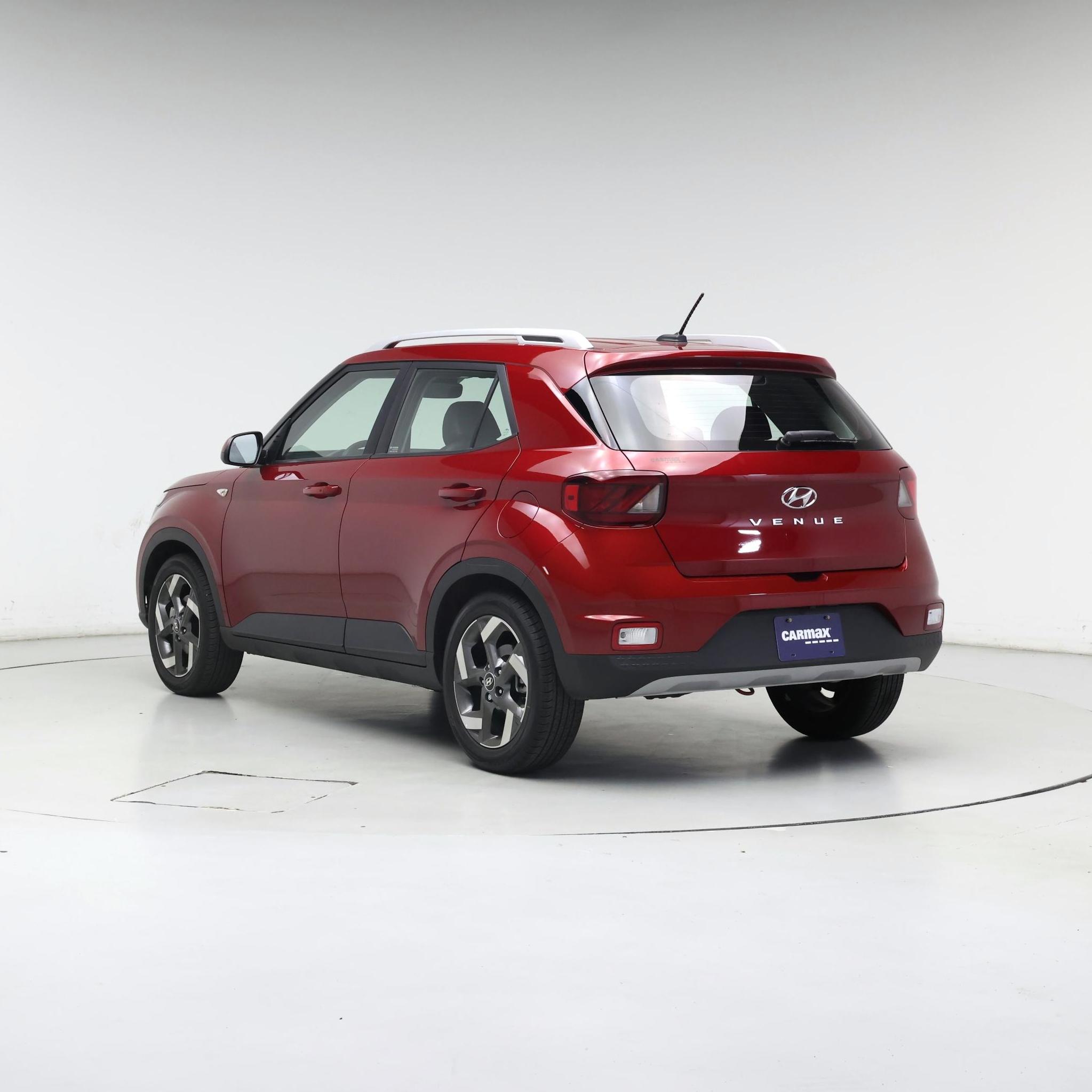 Thumbnail: 2025 Hyundai Venue - 2