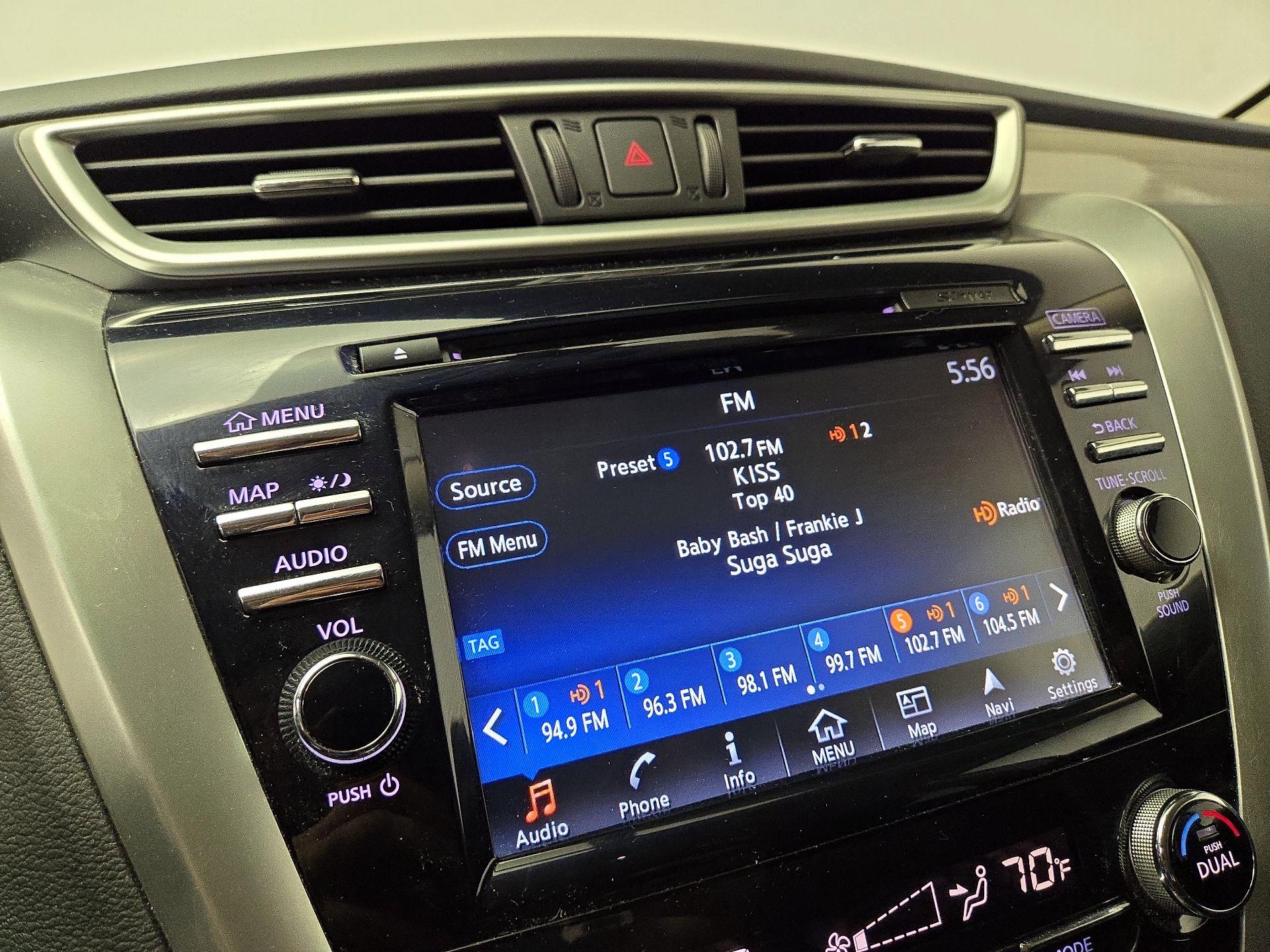 Thumbnail: 2017 Nissan Murano - 16