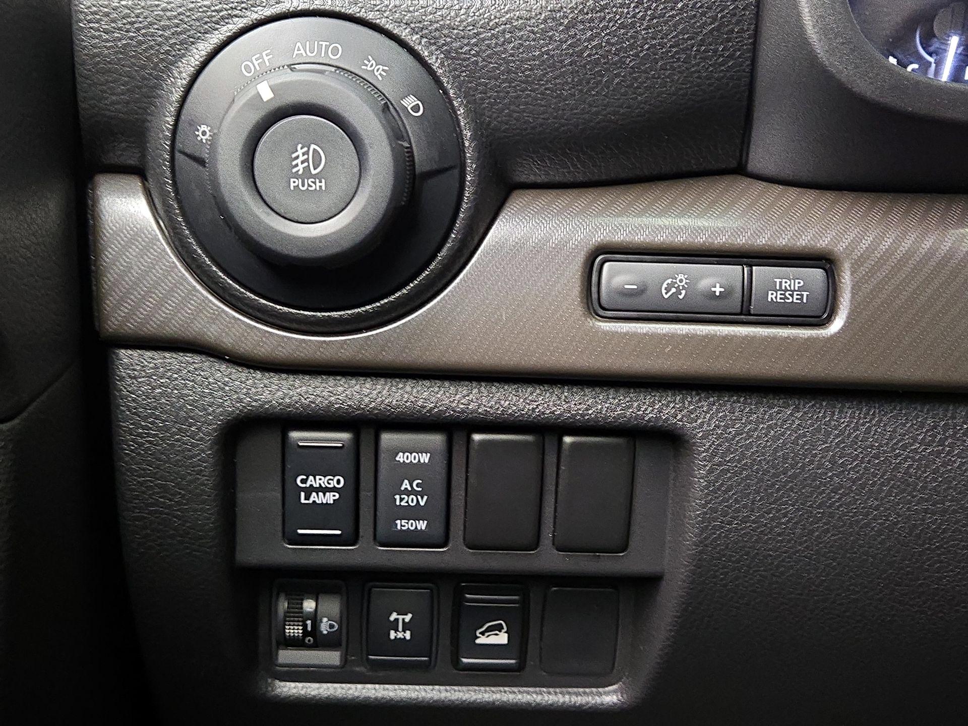 Thumbnail: 2024 Nissan Titan - 13