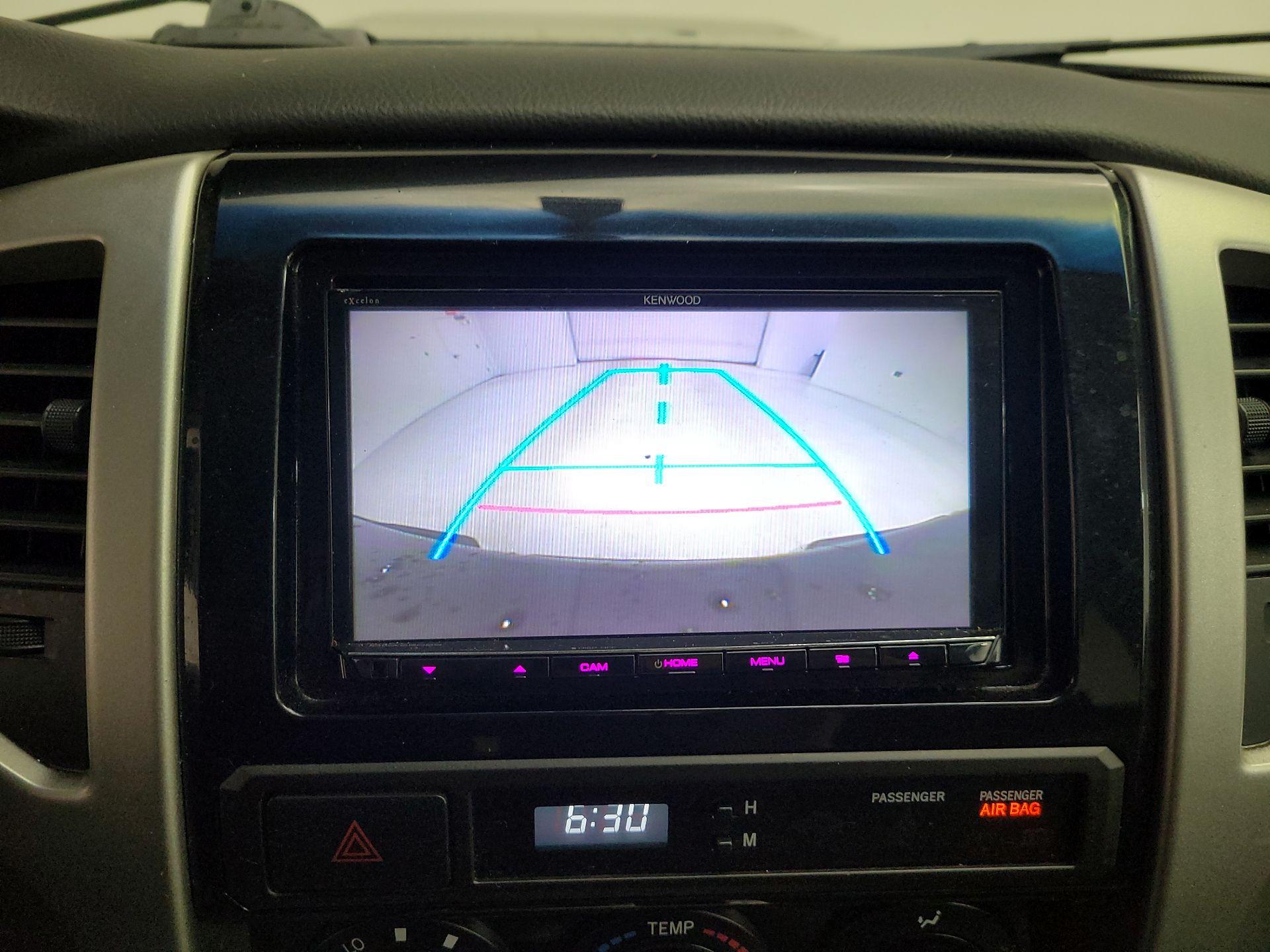 Thumbnail: 2014 Toyota Tacoma - 14