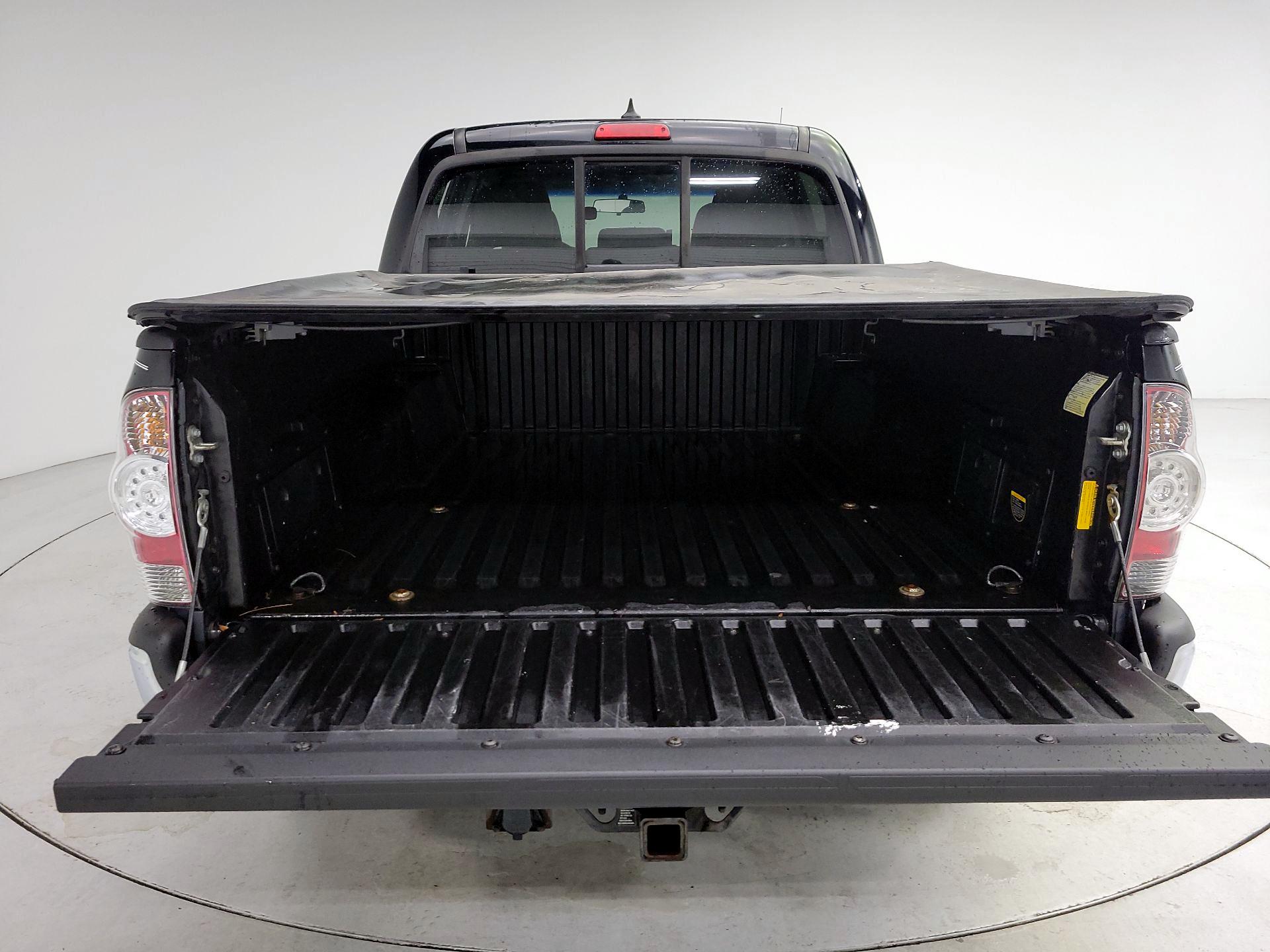 Thumbnail: 2014 Toyota Tacoma - 20