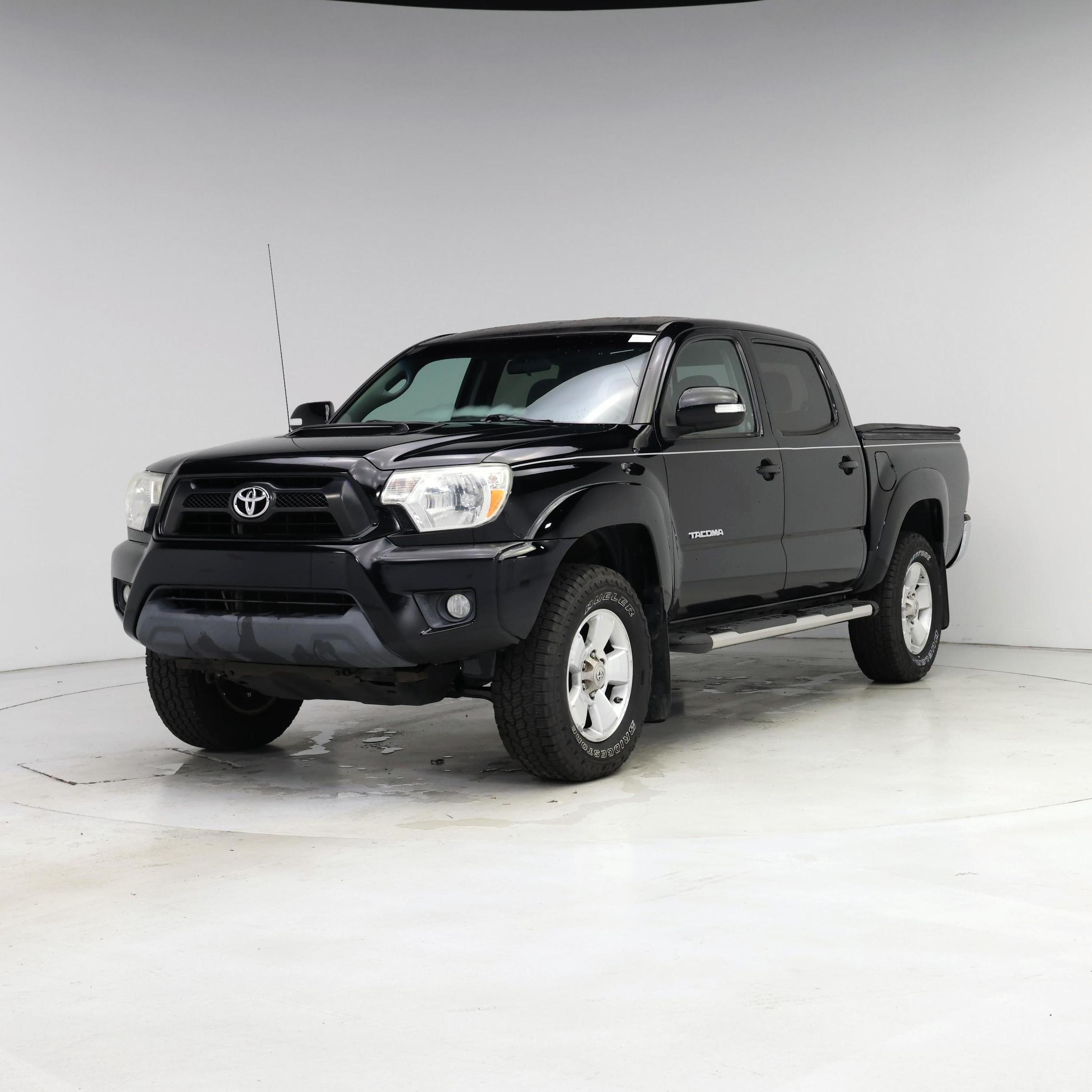 Thumbnail: 2014 Toyota Tacoma - 4