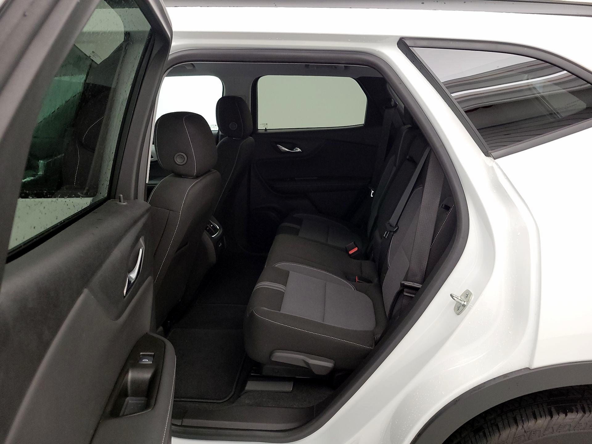 Thumbnail: 2025 Chevrolet Blazer - 20