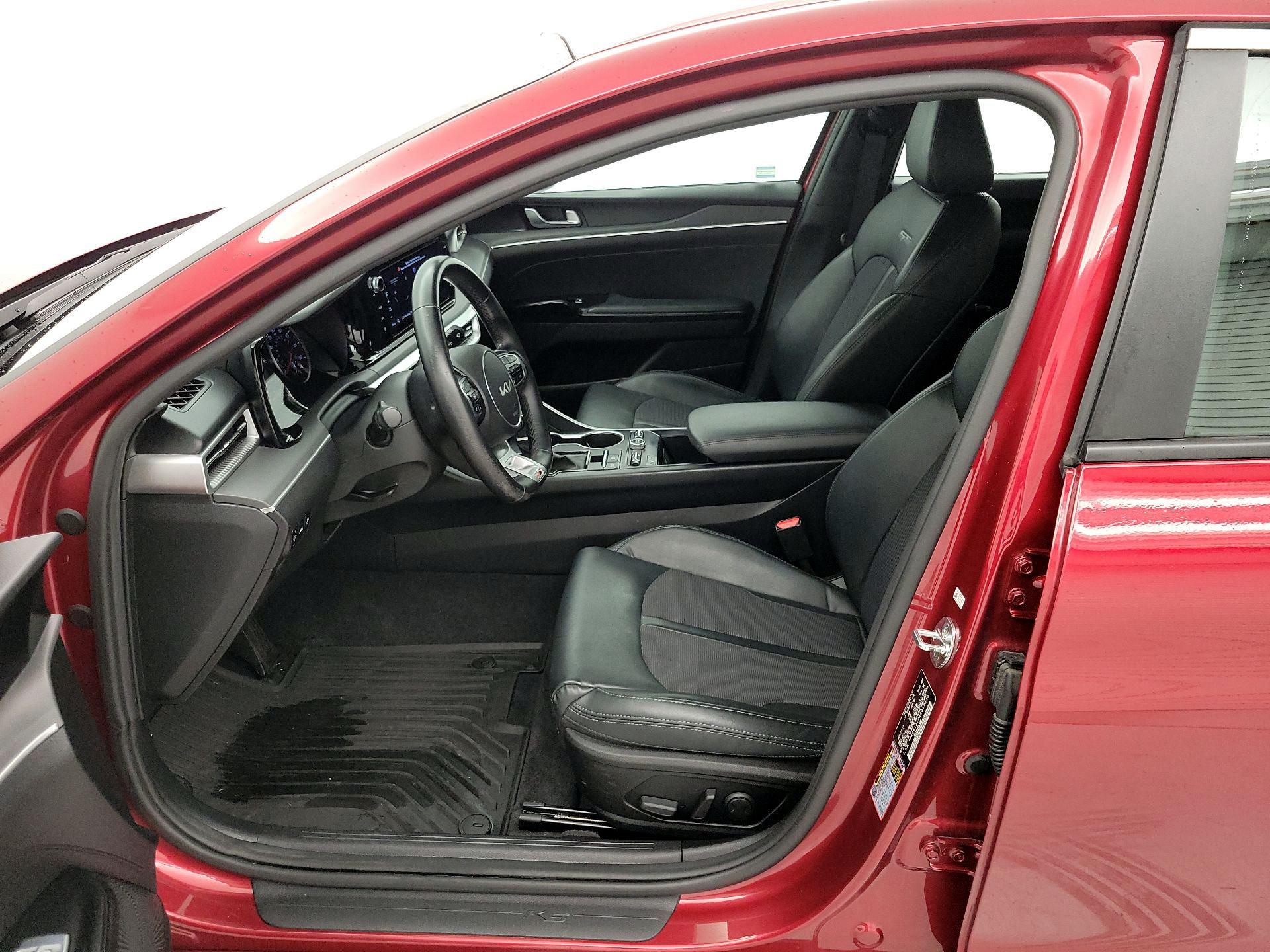 Thumbnail: 2022 Kia K5 - 11