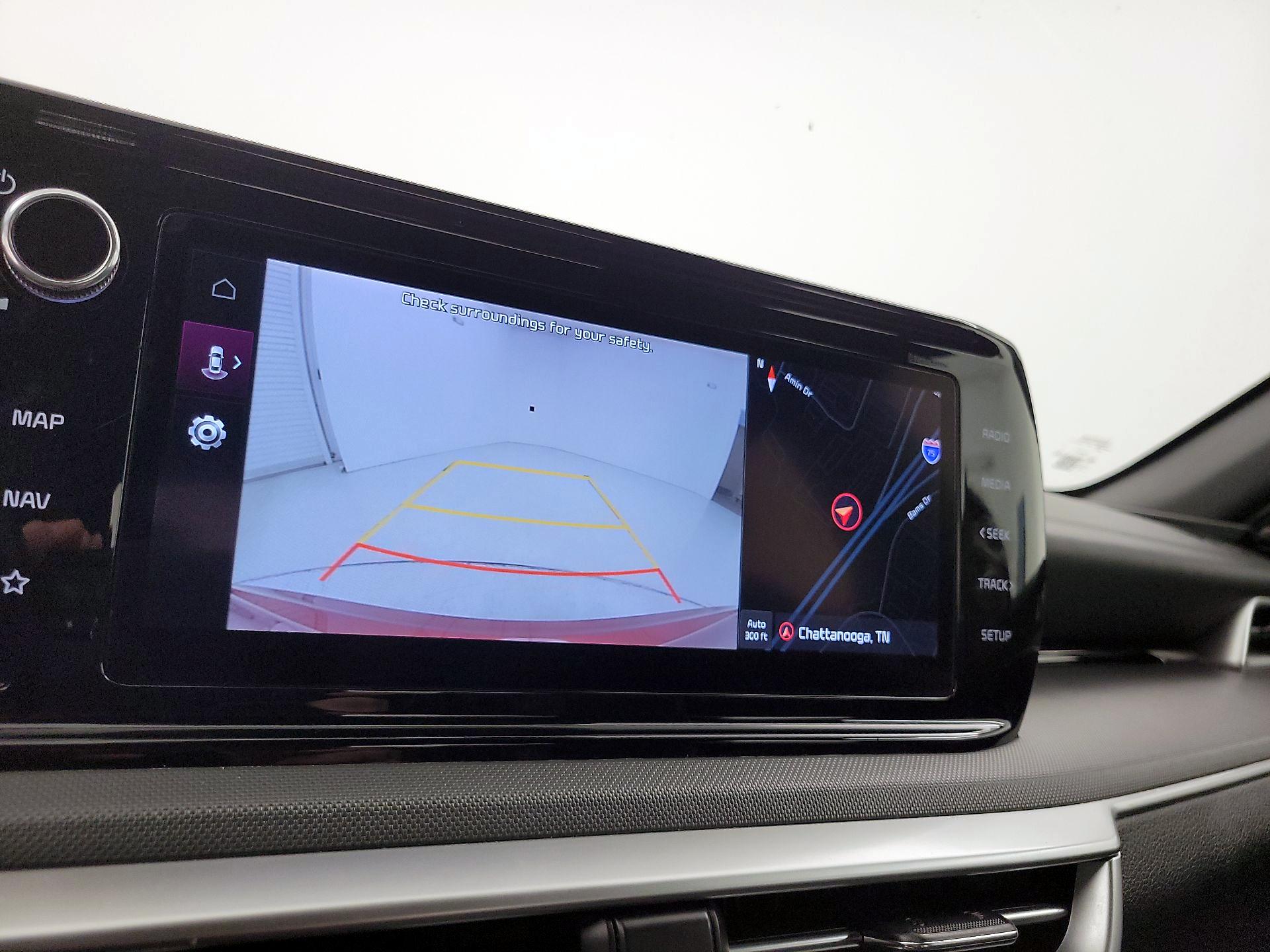 Thumbnail: 2022 Kia K5 - 15