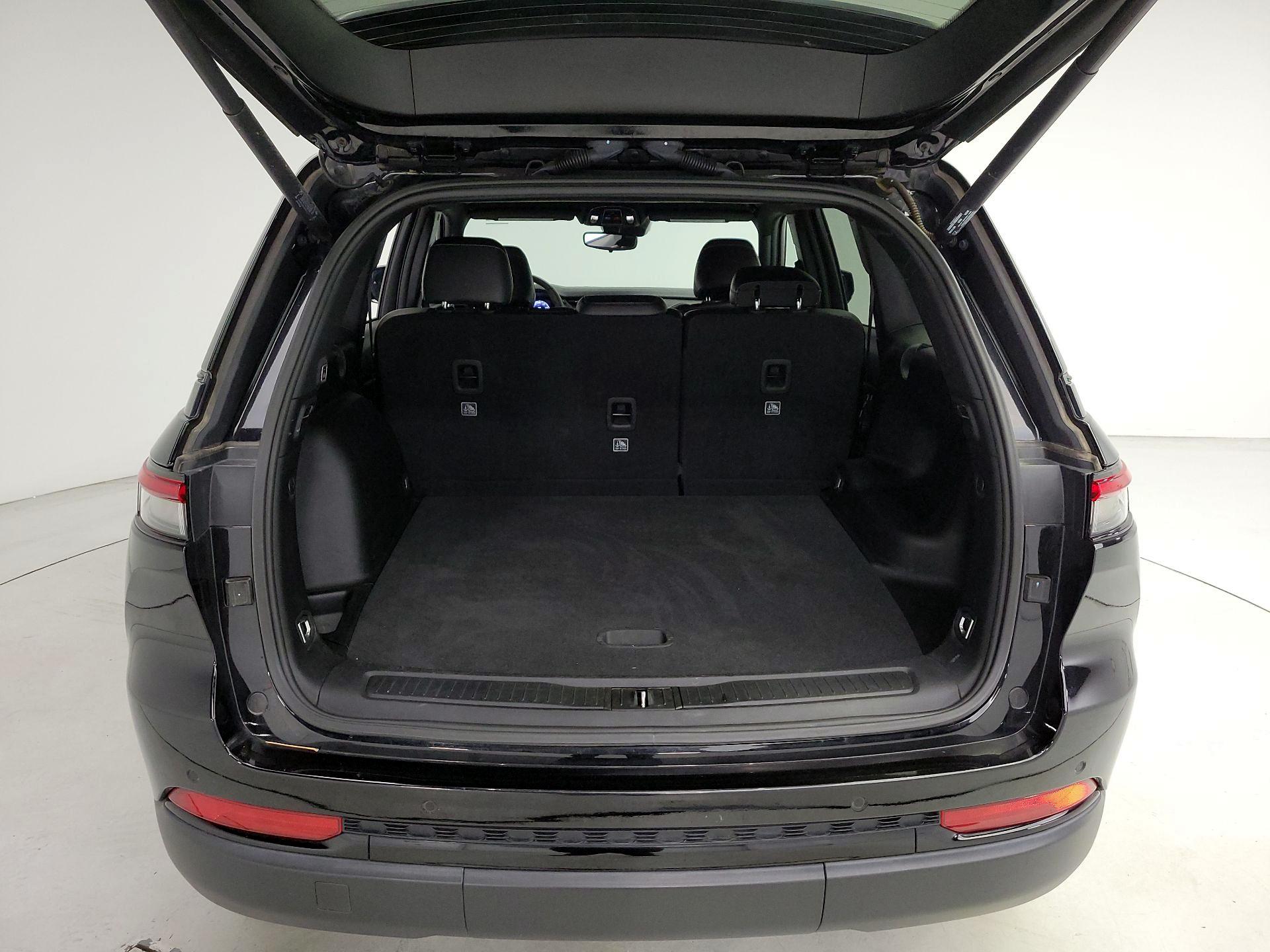 Thumbnail: 2024 Jeep Grand Cherokee - 20