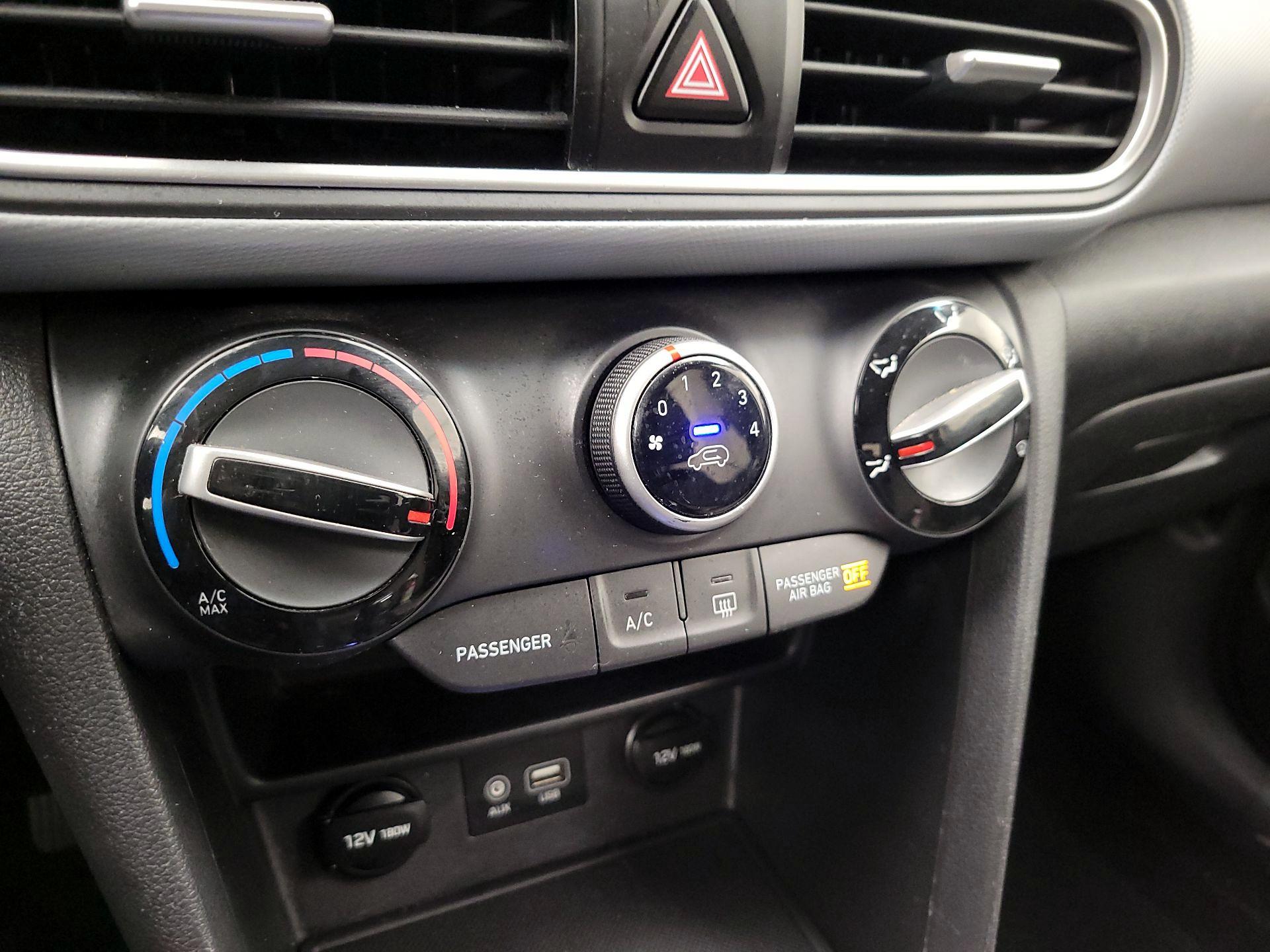 Thumbnail: 2018 Hyundai Kona - 16