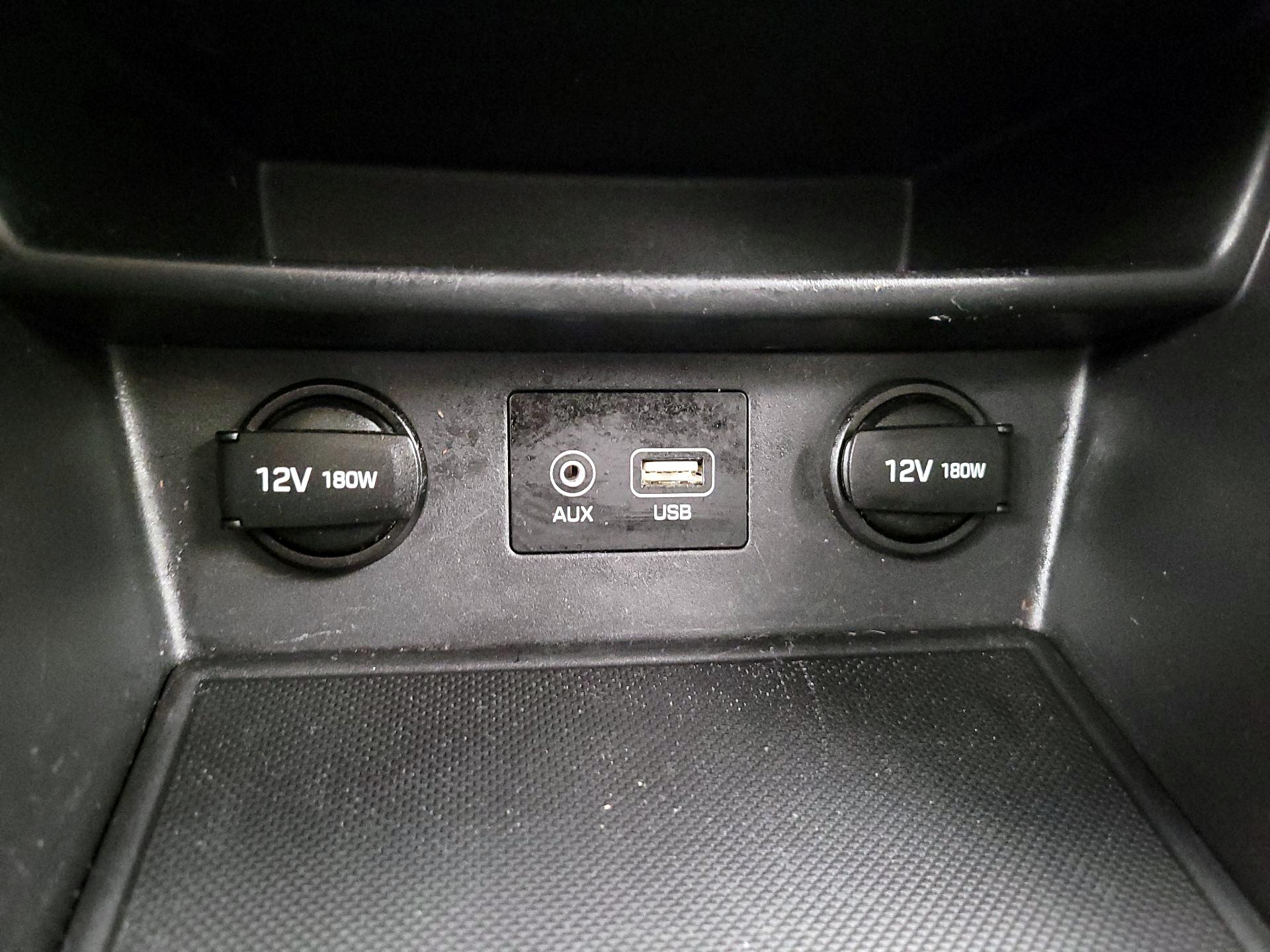 Thumbnail: 2018 Hyundai Kona - 18