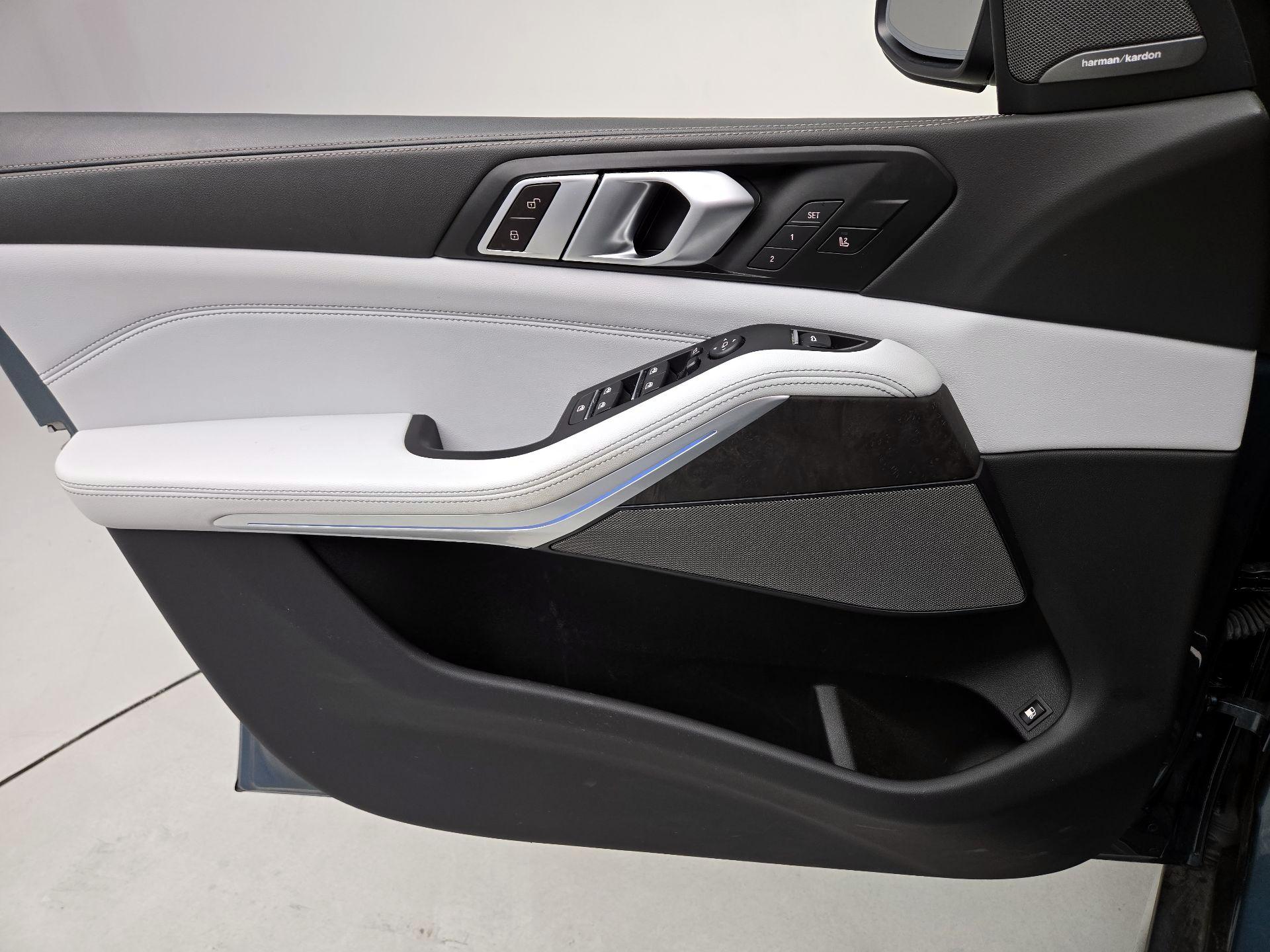 Thumbnail: 2024 BMW X5 - 12