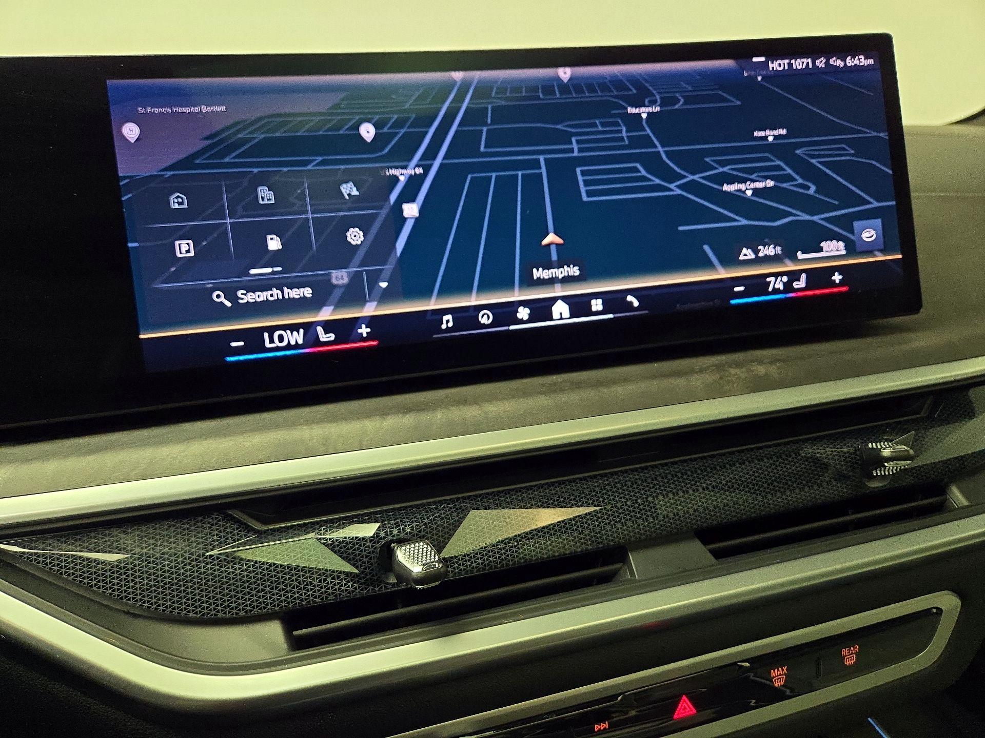 Thumbnail: 2024 BMW X5 - 14