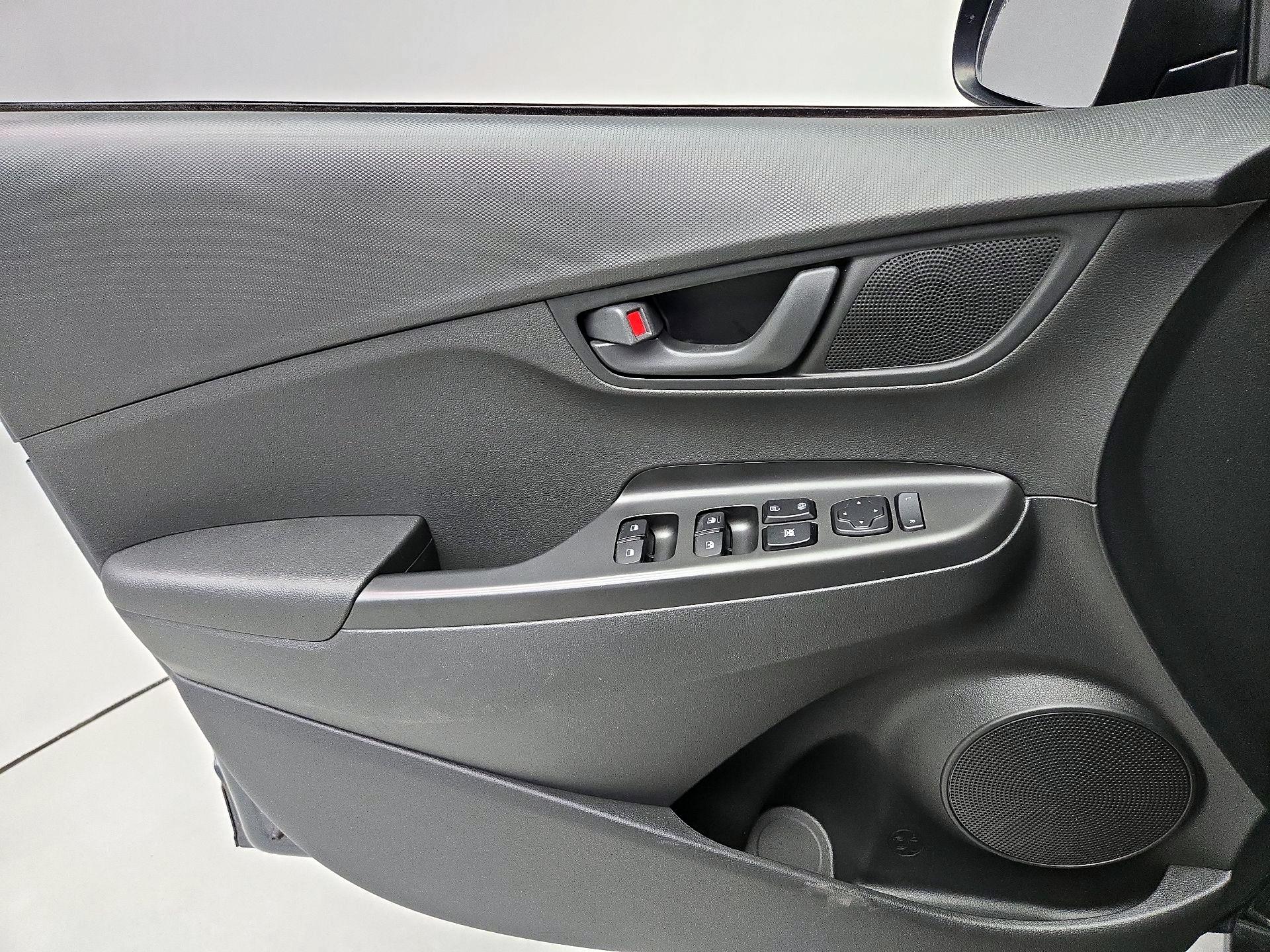 Thumbnail: 2019 Hyundai Kona - 12