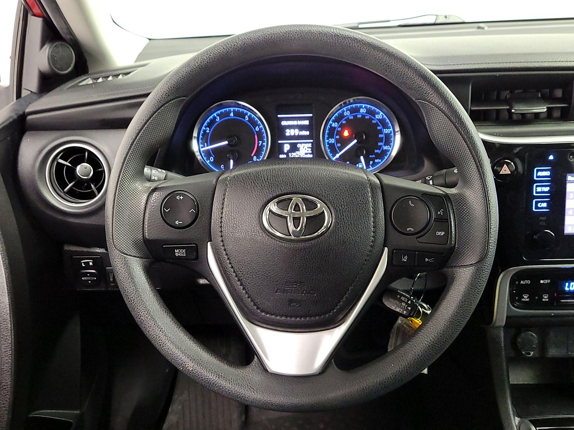 Thumbnail: 2019 Toyota Corolla - 10