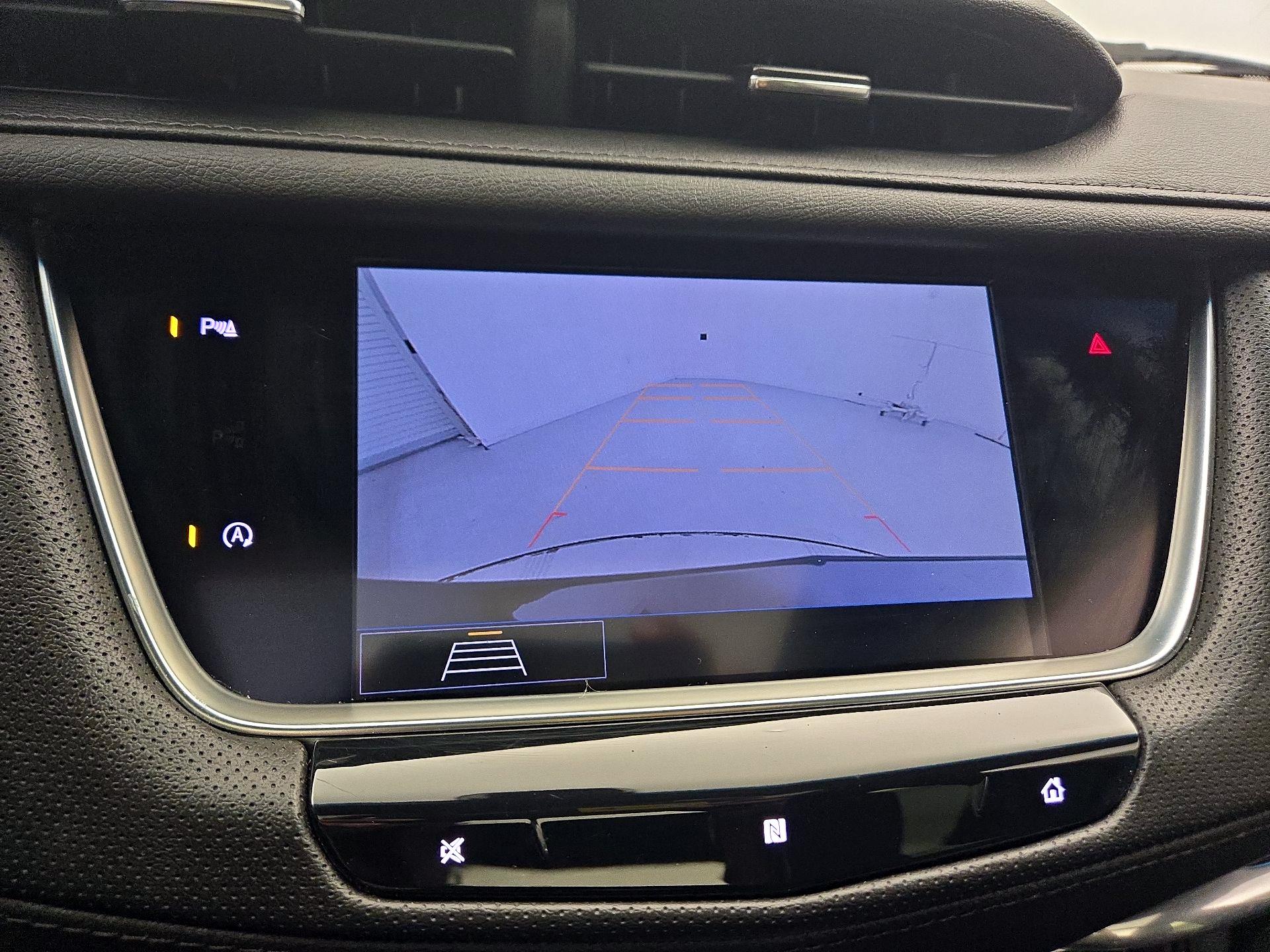 Thumbnail: 2020 Cadillac XT5 - 14