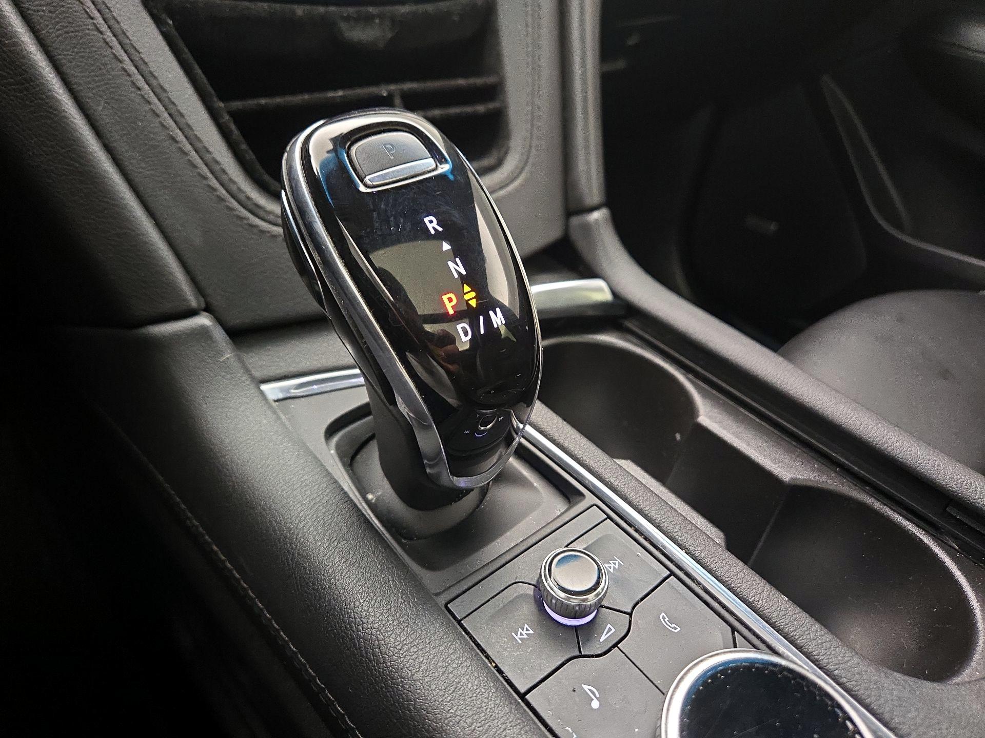 Thumbnail: 2020 Cadillac XT5 - 17