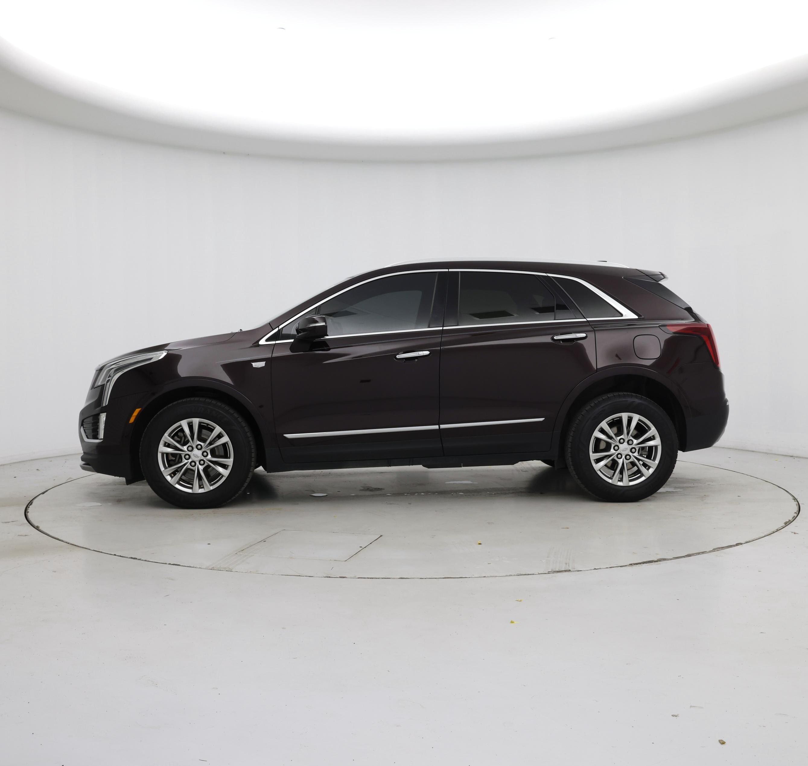 Thumbnail: 2020 Cadillac XT5 - 3