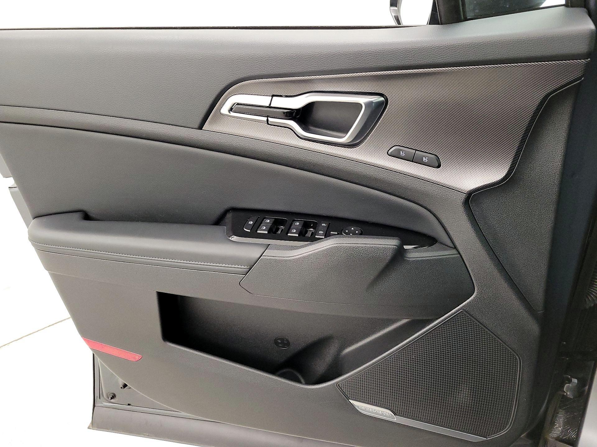 Thumbnail: 2024 Kia Sportage - 12