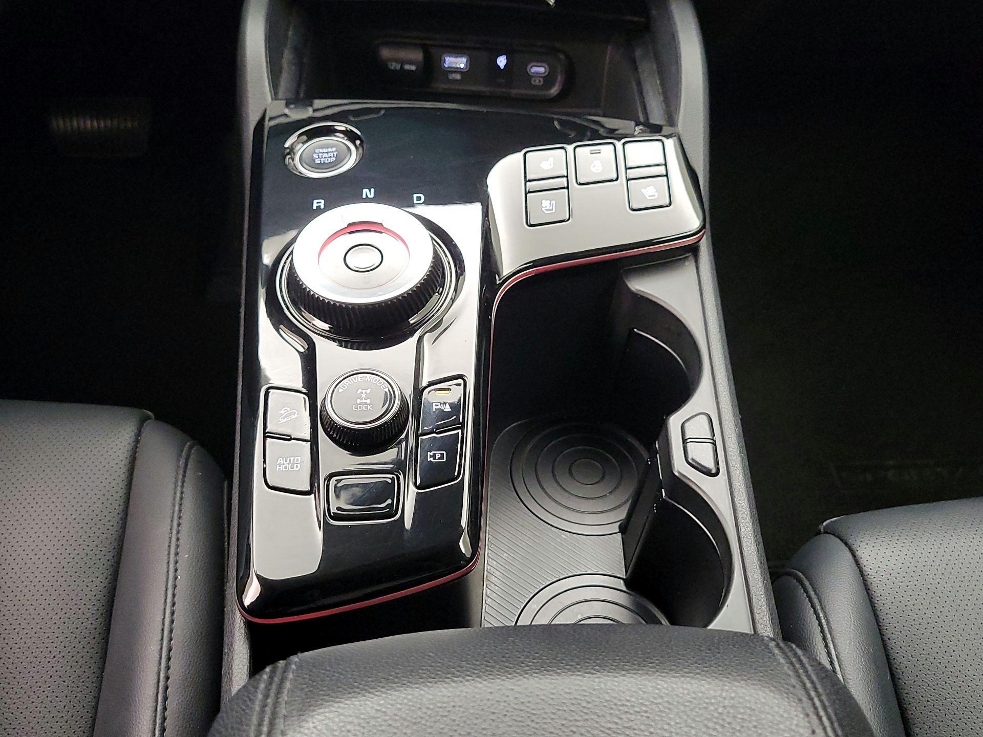 Thumbnail: 2024 Kia Sportage - 18