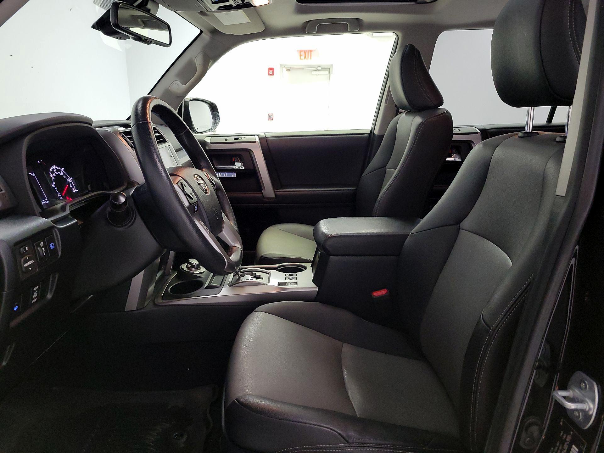 Thumbnail: 2020 Toyota 4Runner - 11