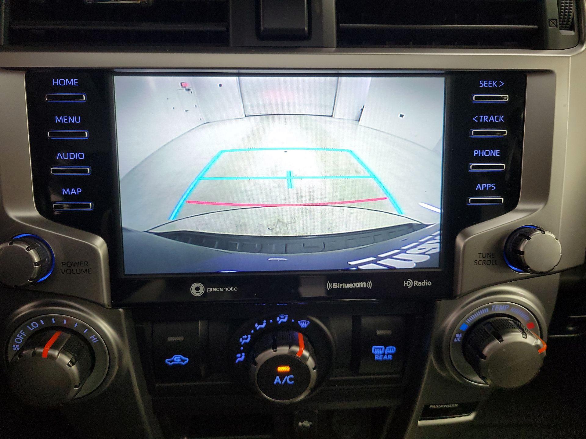 Thumbnail: 2020 Toyota 4Runner - 15