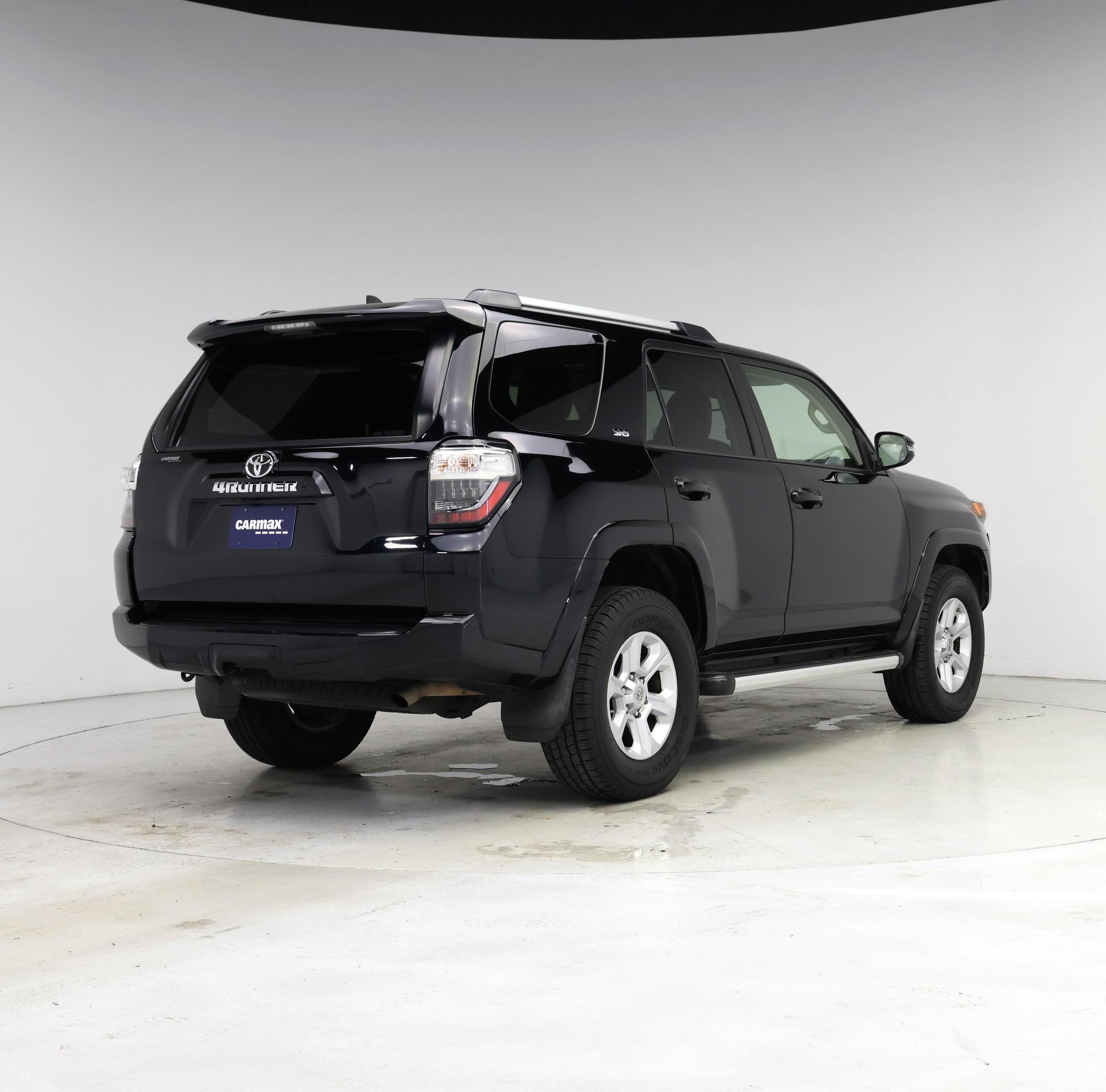 Thumbnail: 2020 Toyota 4Runner - 8