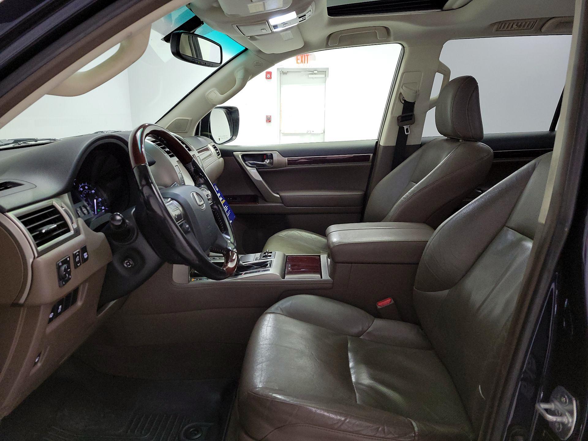 Thumbnail: 2018 Lexus GX - 11