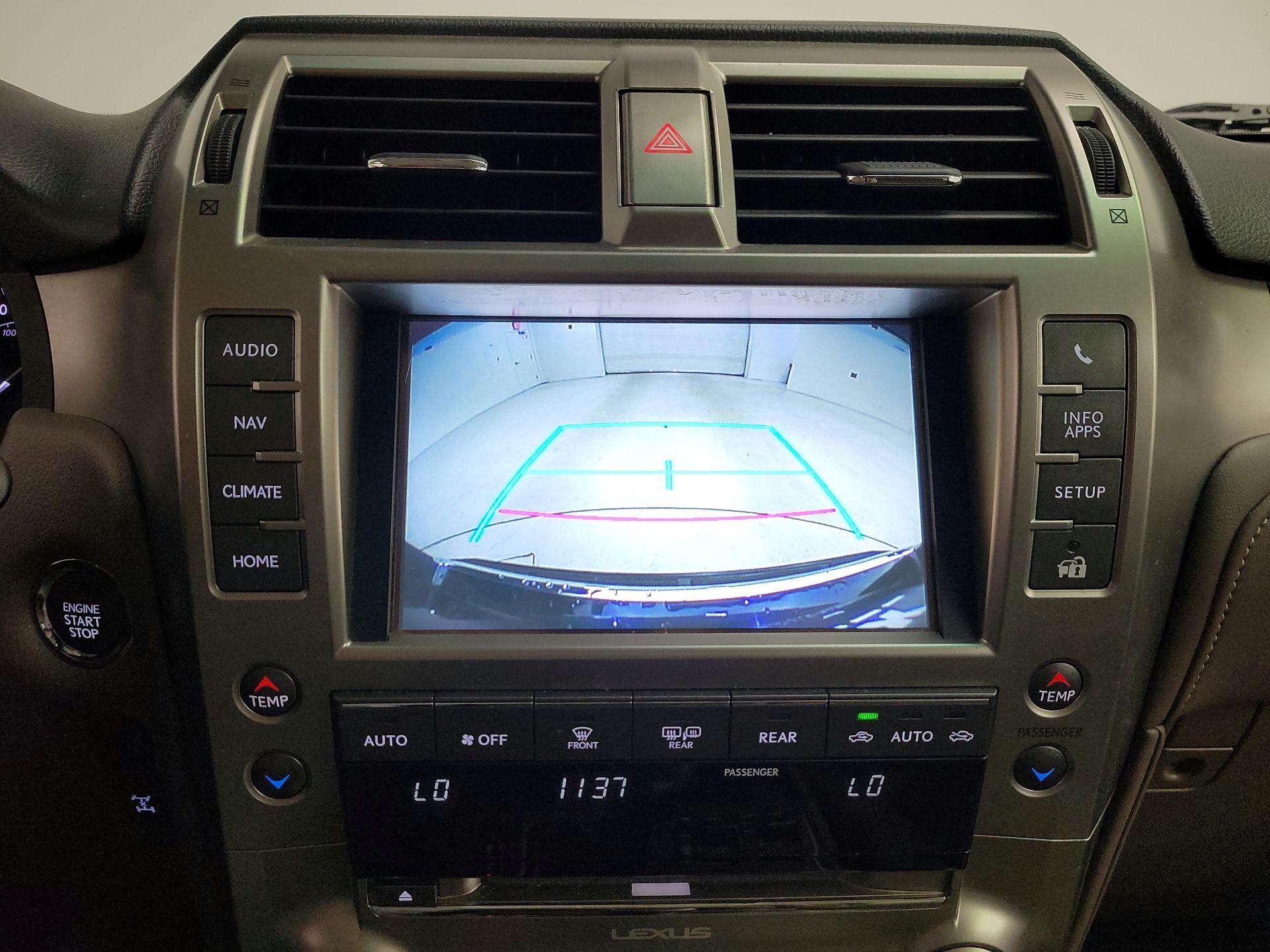 Thumbnail: 2018 Lexus GX - 15