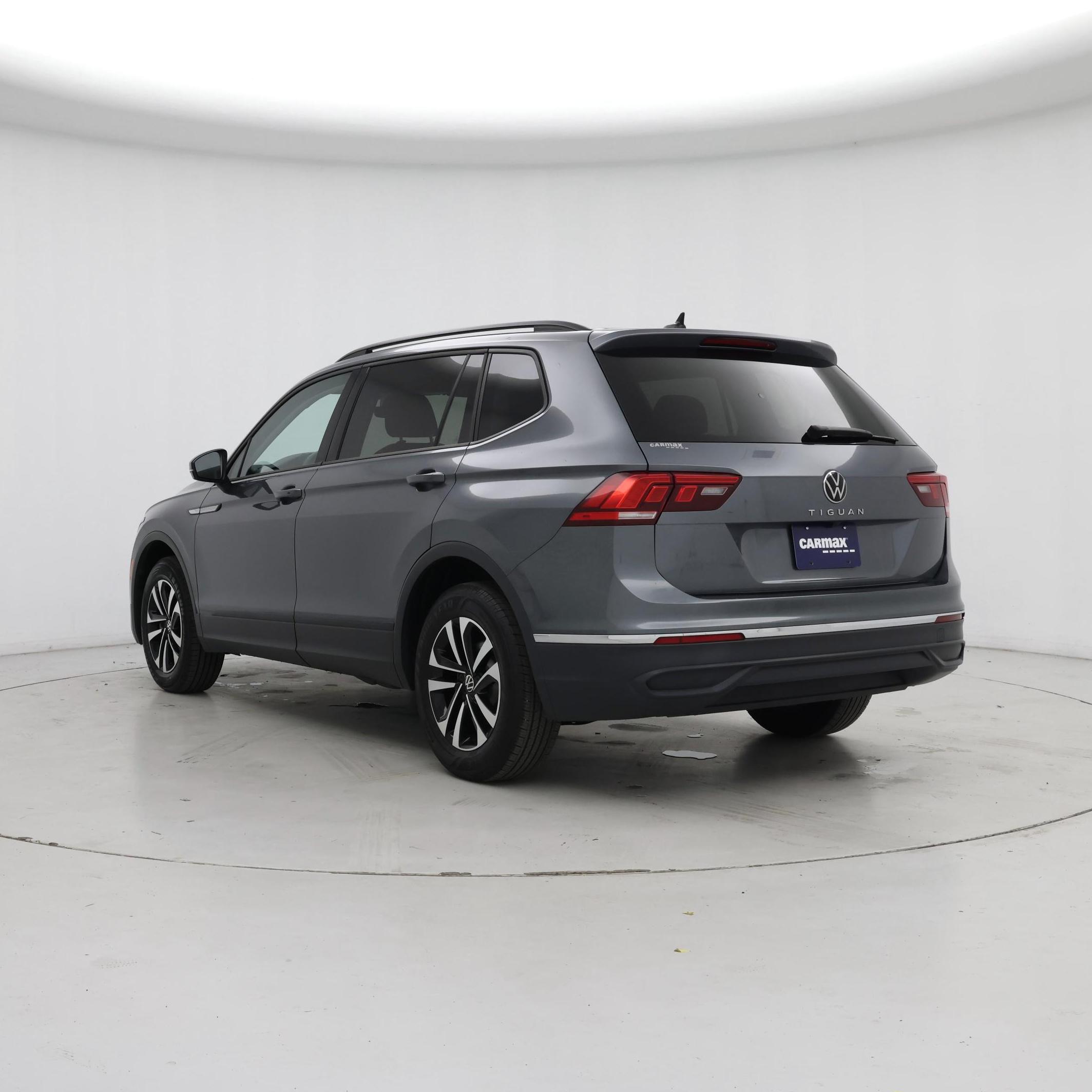 Thumbnail: 2024 Volkswagen Tiguan - 2