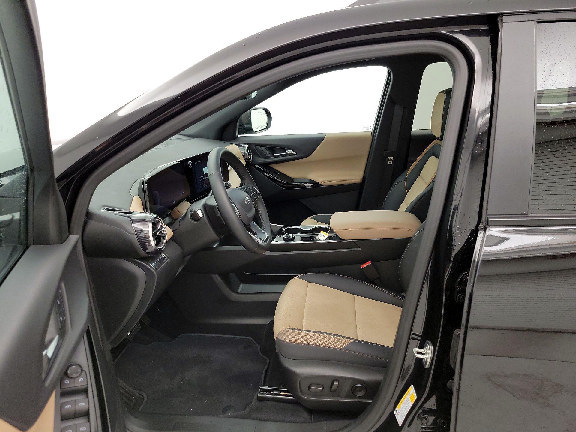 Thumbnail: 2026 Chevrolet Equinox - 11